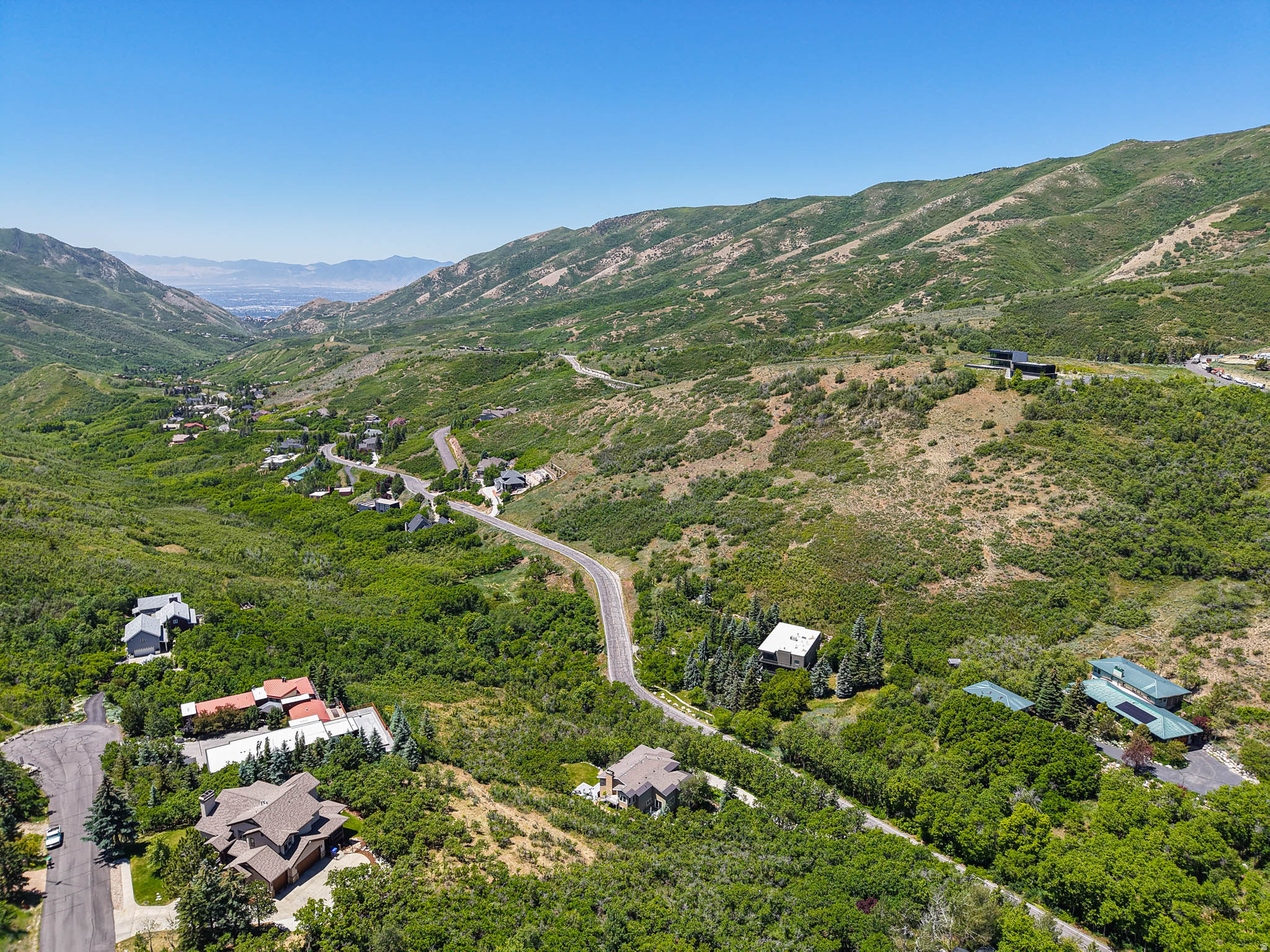 EMIGRATION OAKS - Residential