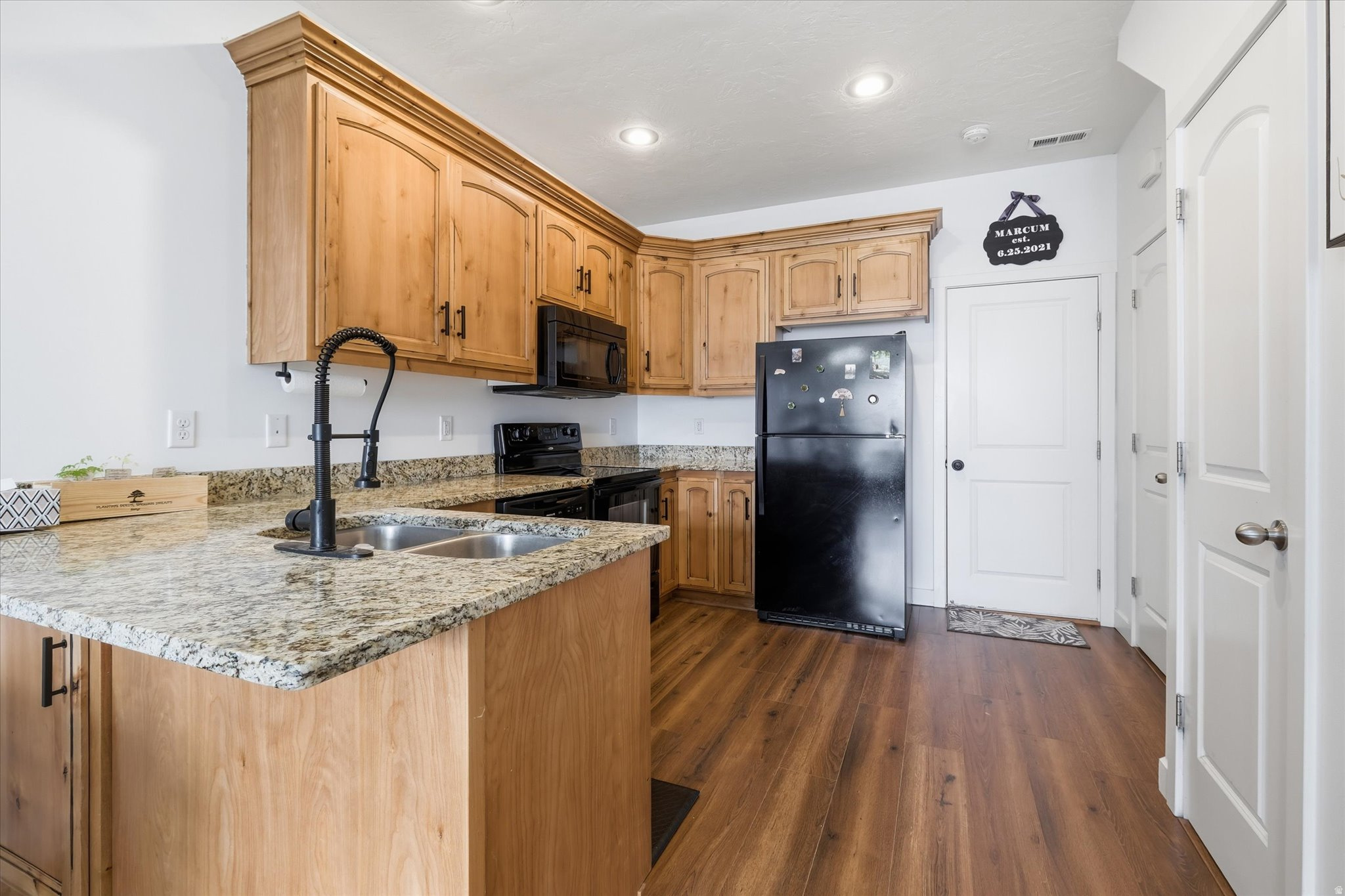 SPRING CREEK CROSSING - Residential