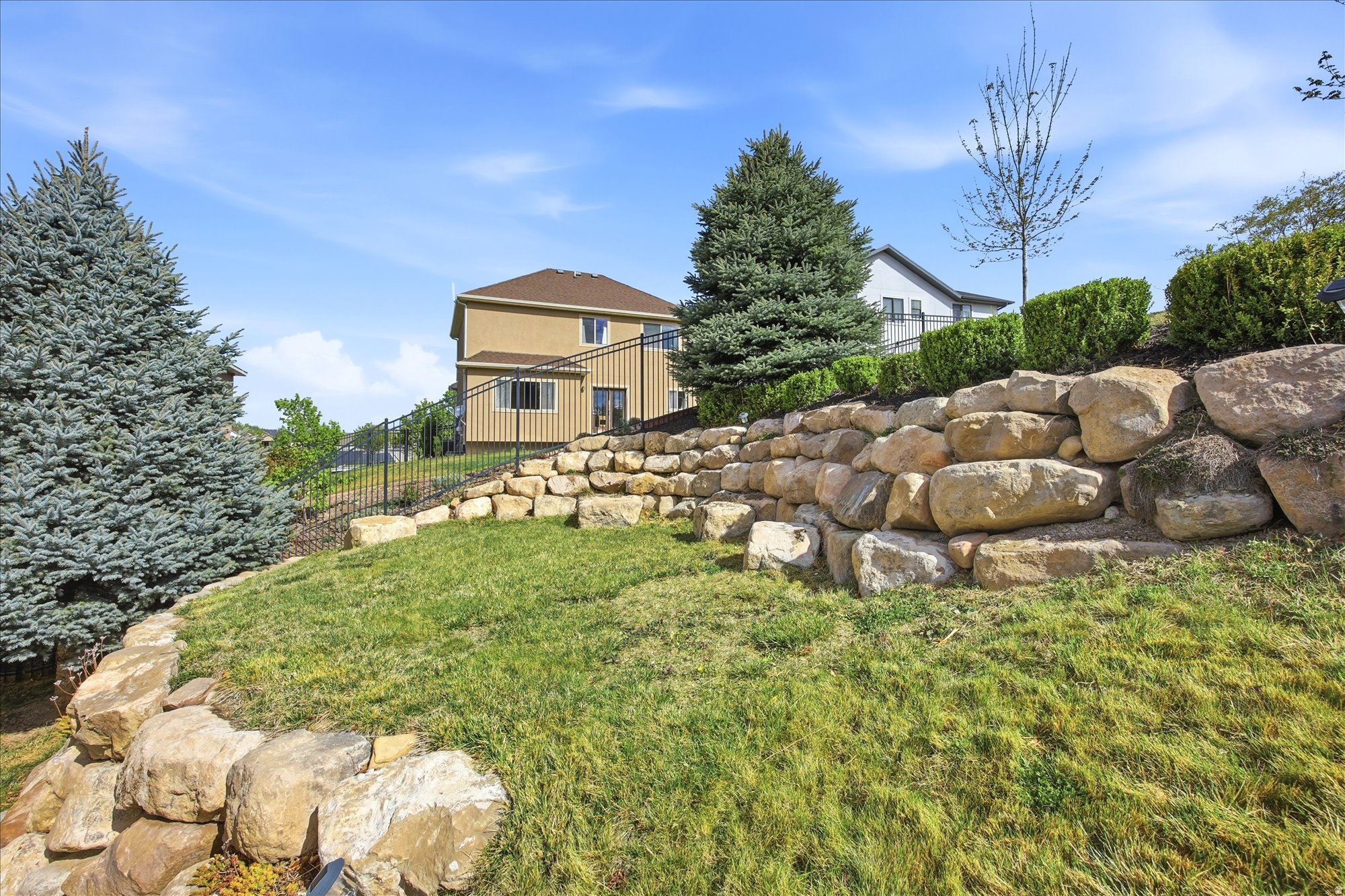 HUNTER CHASE - Residential