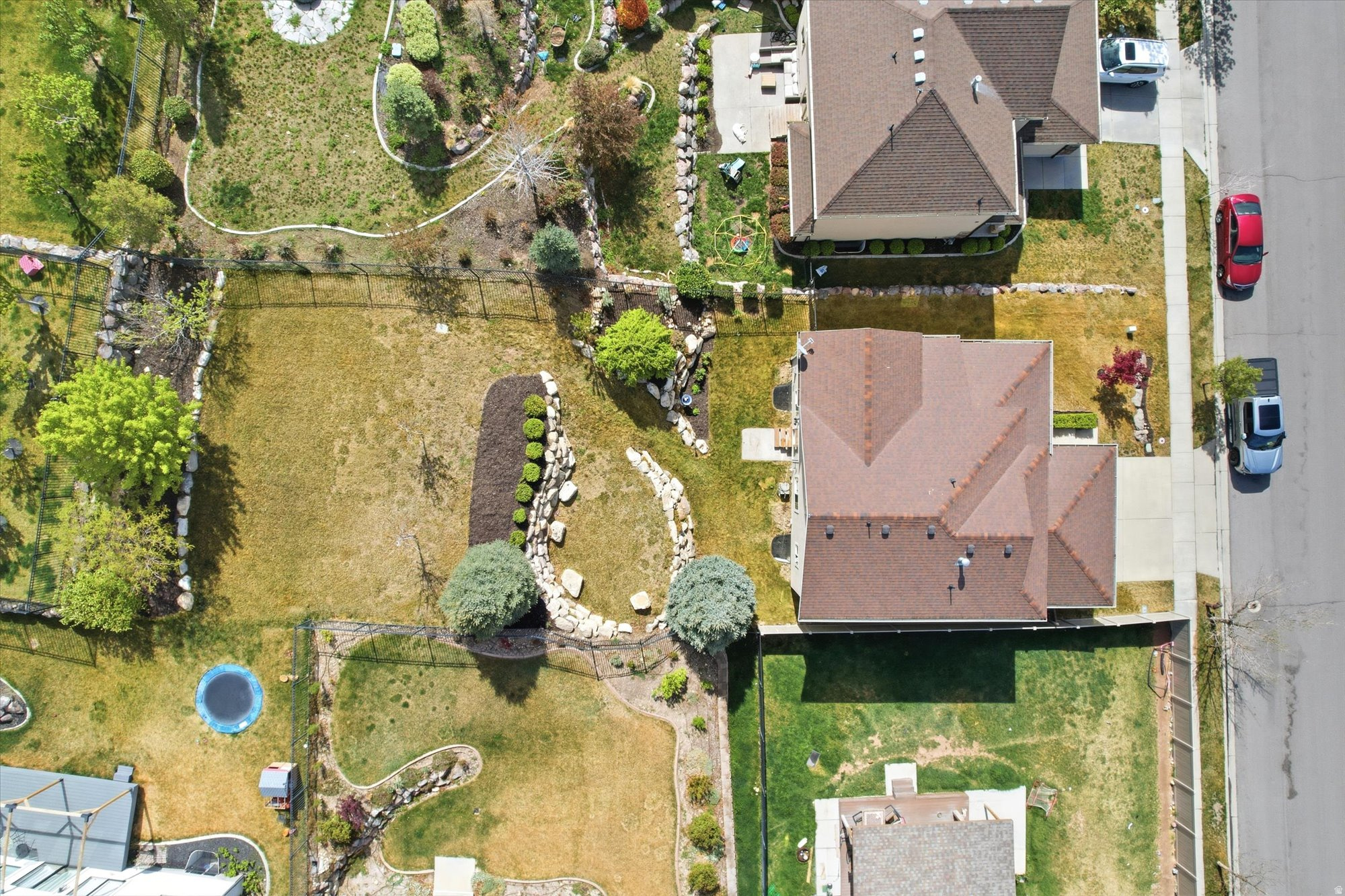 HUNTER CHASE - Residential