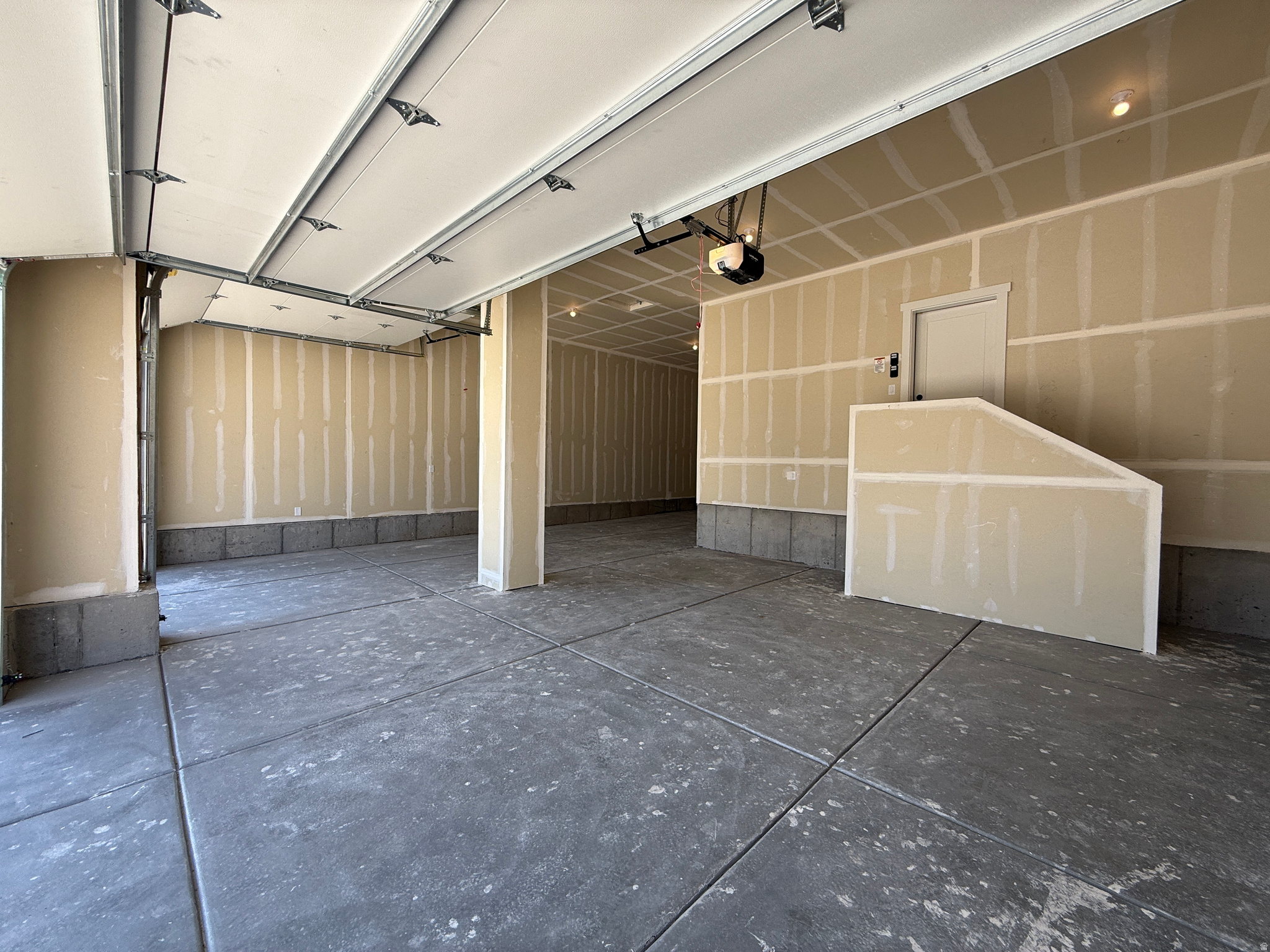 CREEKSIDE AT JDC RANCH - Residential
