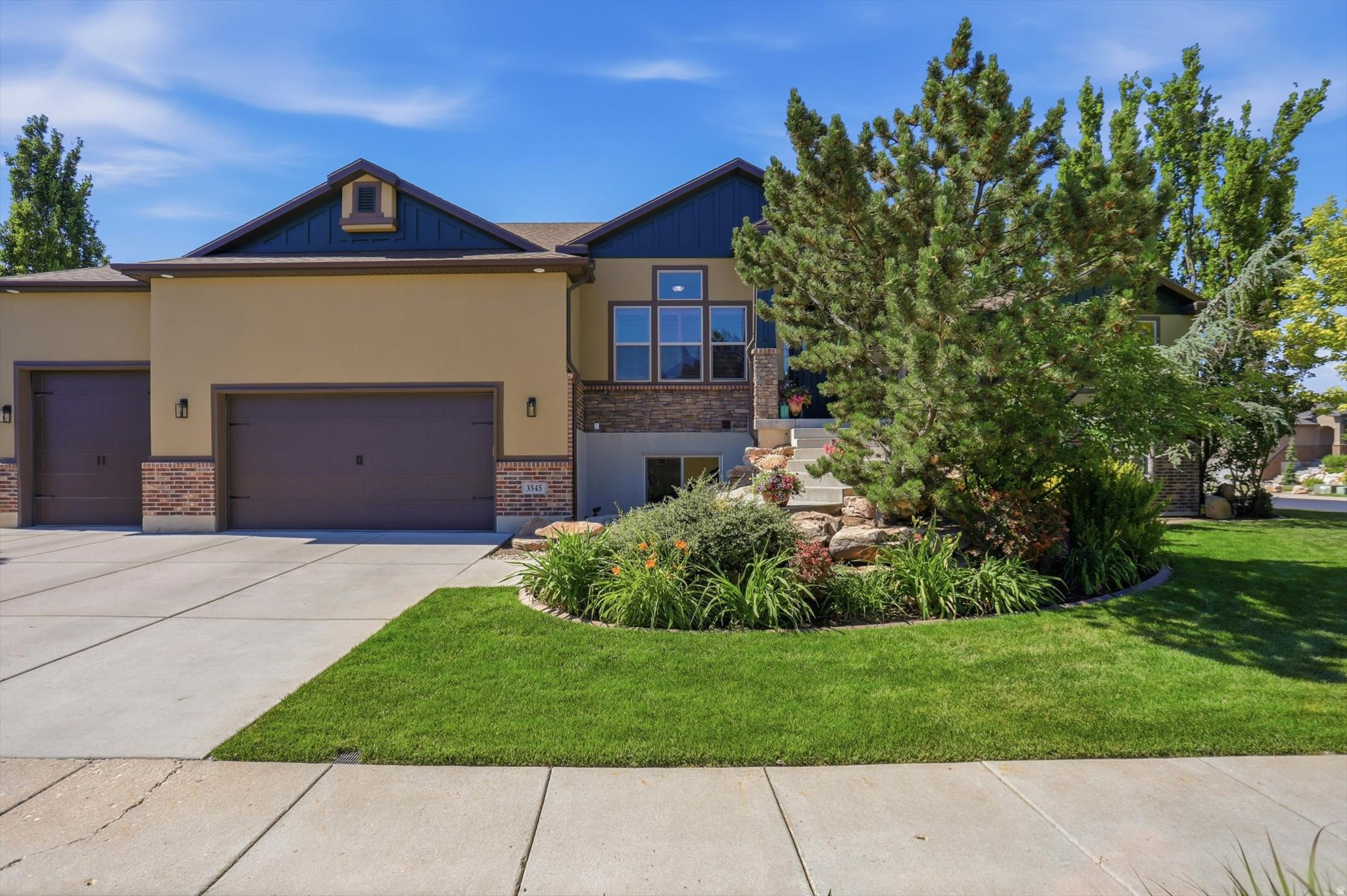COUNTRY HAVEN LOT 137 - Residential