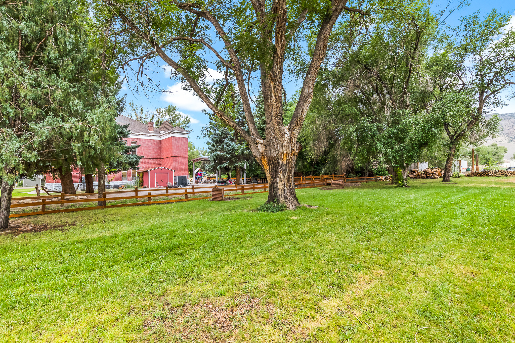 JUNCTION CITY - Residential