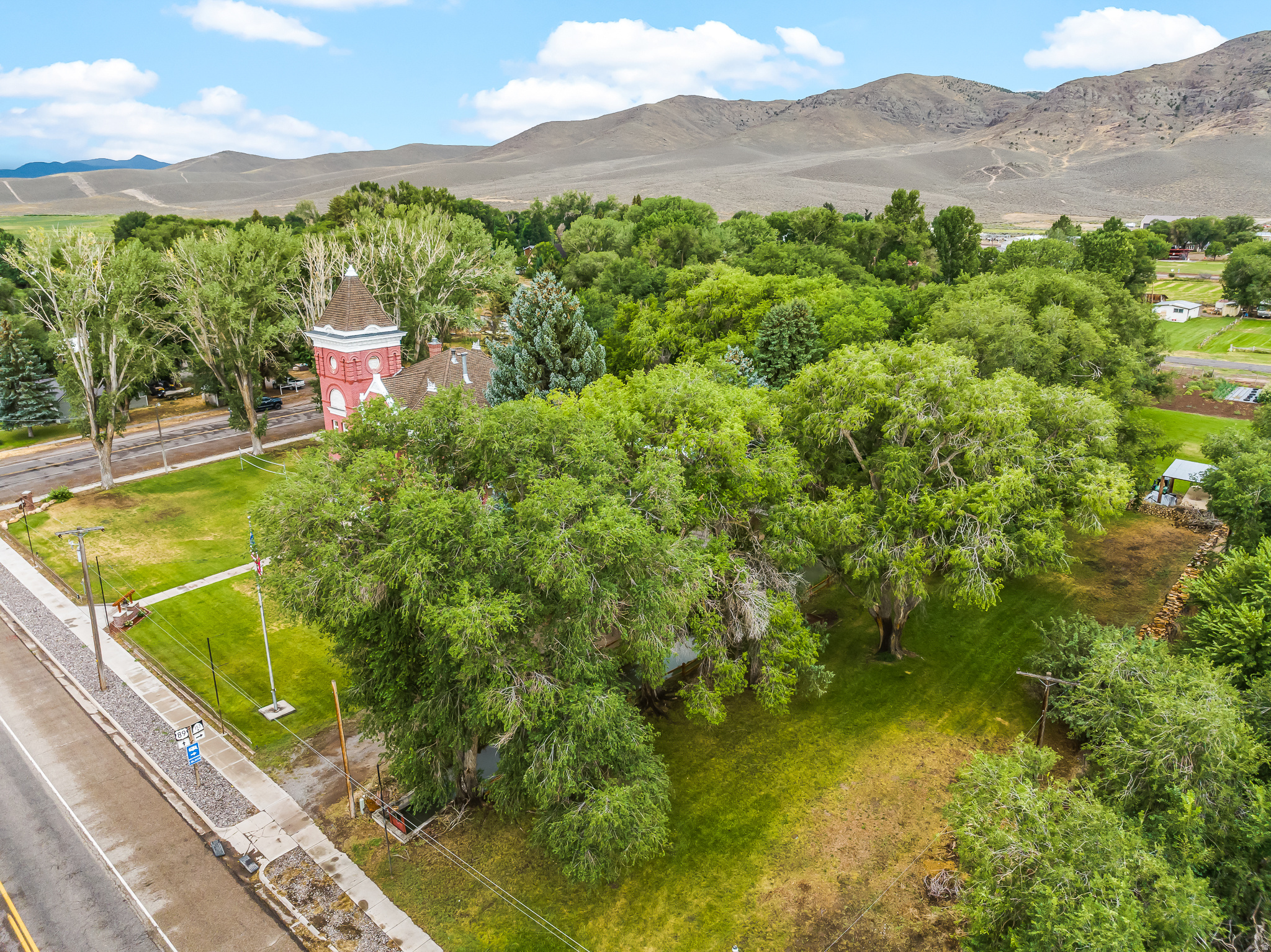 JUNCTION CITY - Residential
