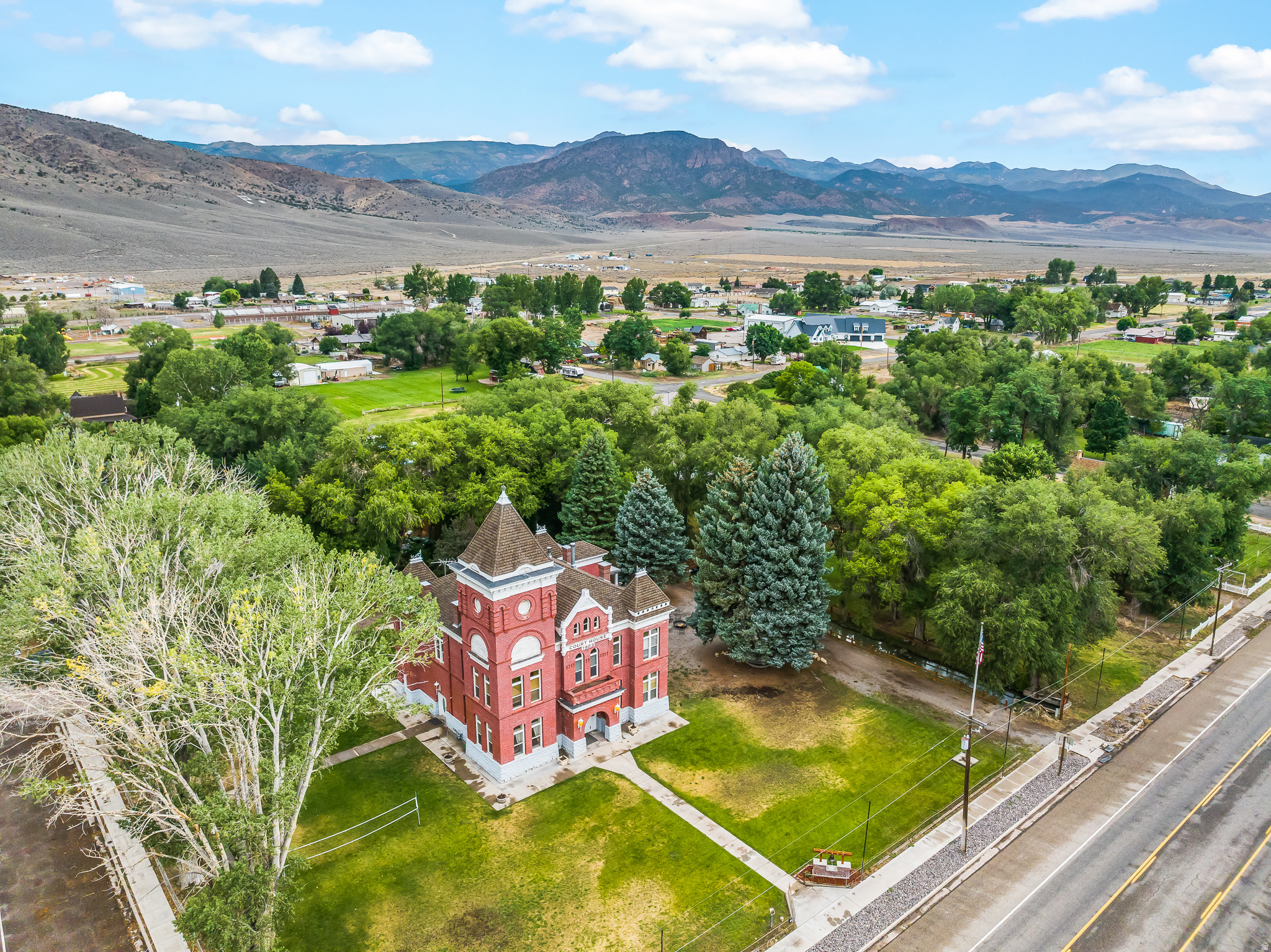 JUNCTION CITY - Residential