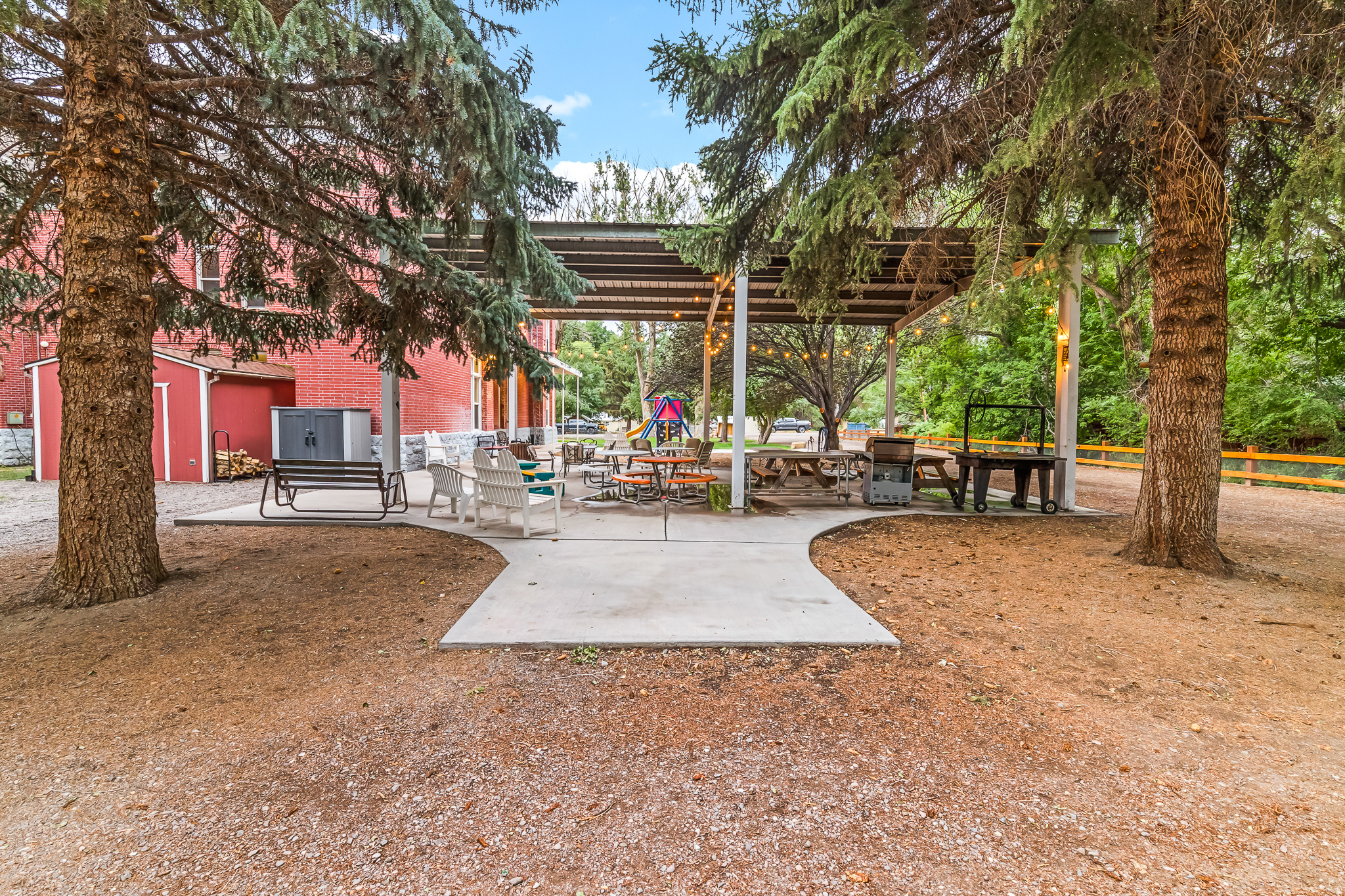 JUNCTION CITY - Residential