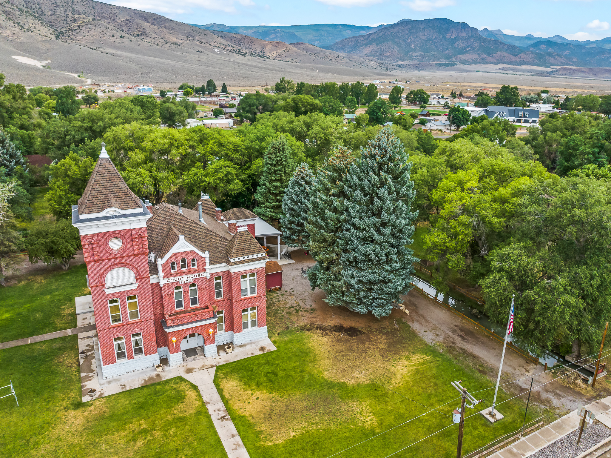 JUNCTION CITY - Residential