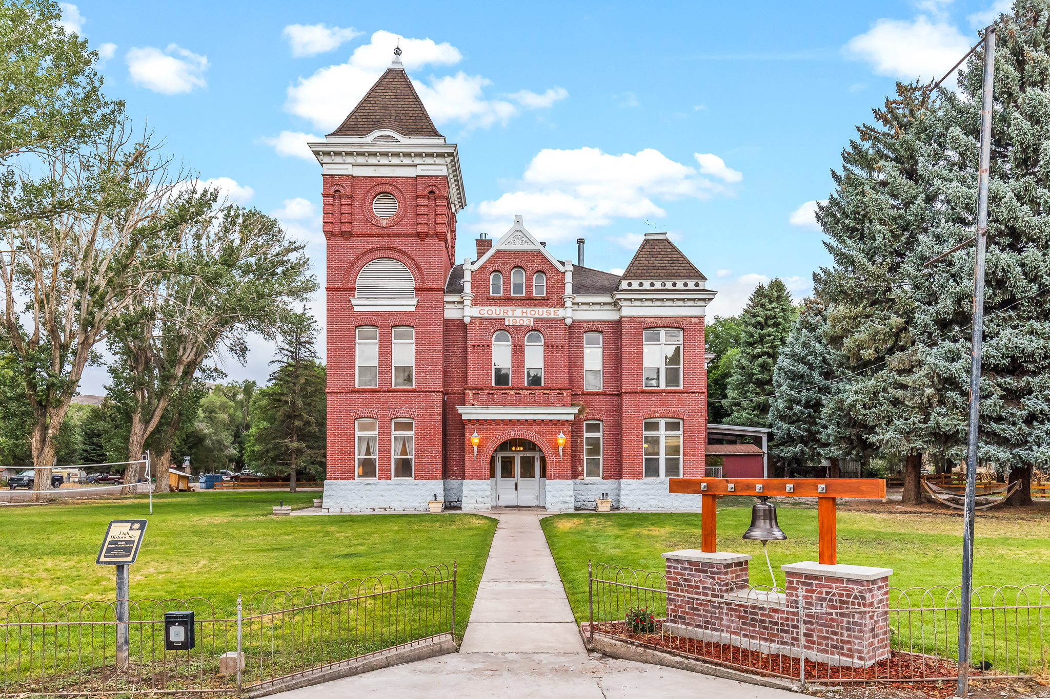 JUNCTION CITY - Residential