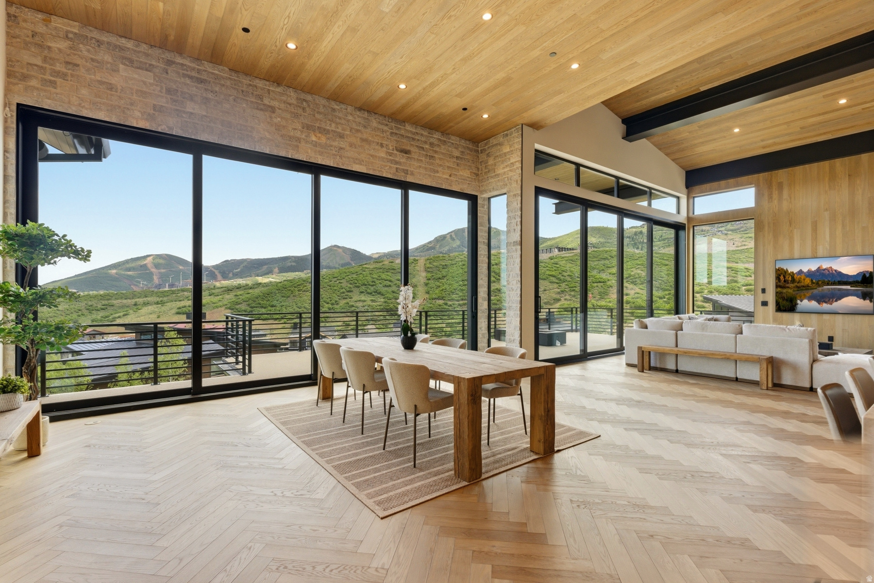 SKYRIDGE SUBDIVISION - Residential