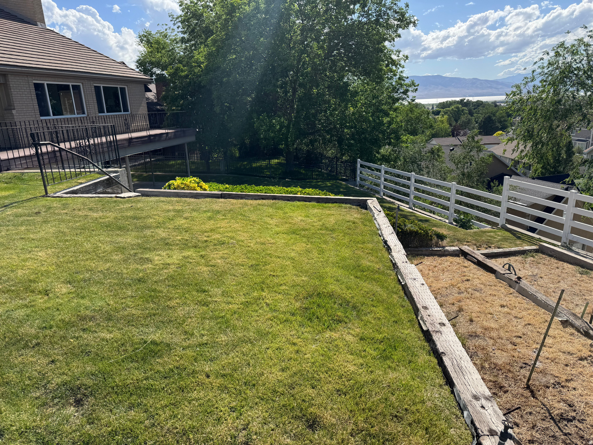 LAKEWOOD VILLAGE - Residential