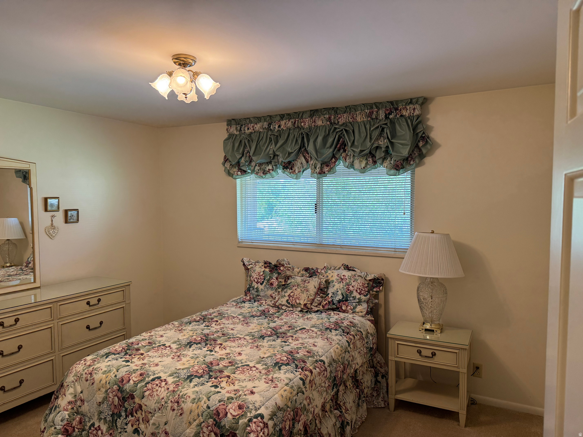 LAKEWOOD VILLAGE - Residential