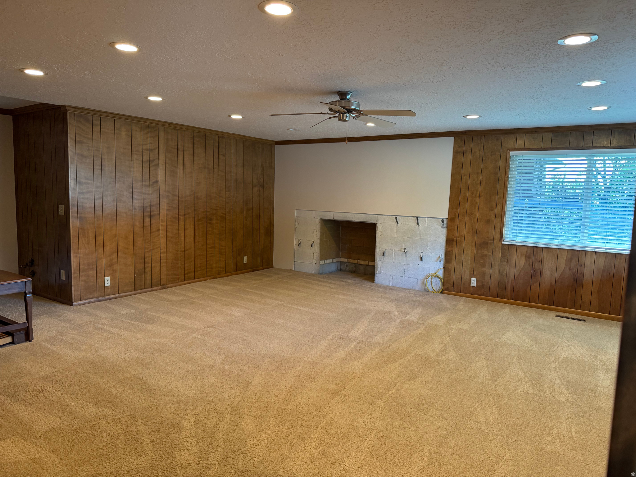 LAKEWOOD VILLAGE - Residential
