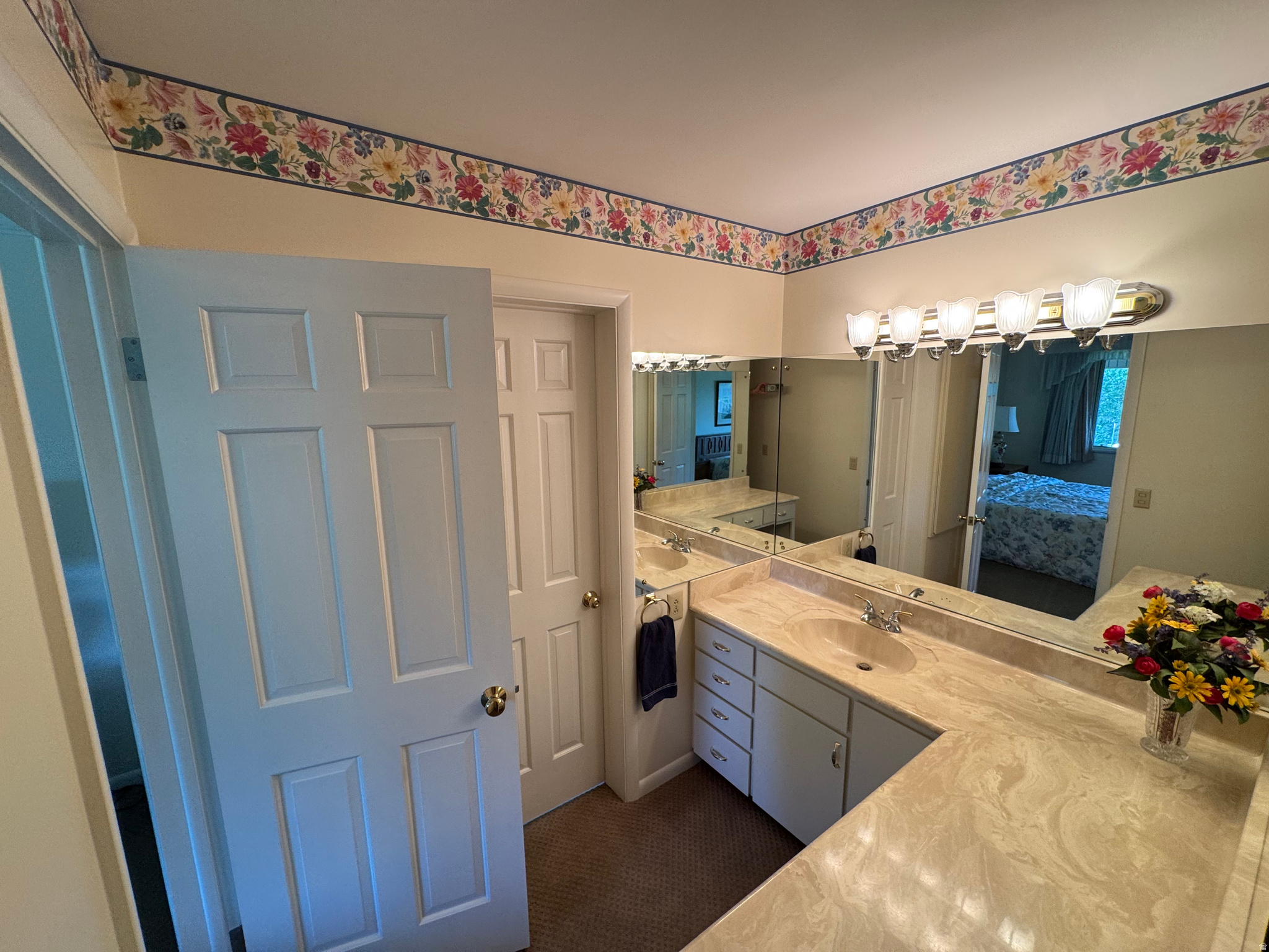 LAKEWOOD VILLAGE - Residential