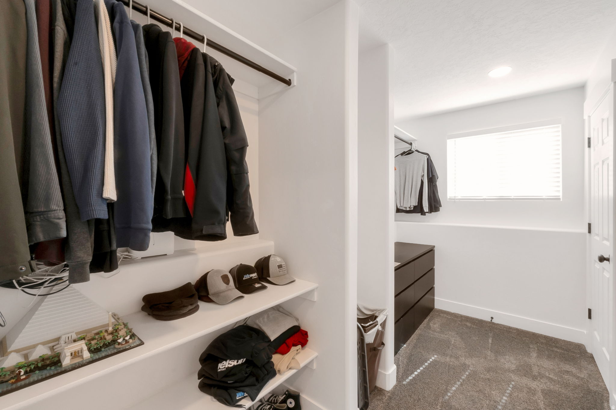COUNTRY ESTA - Residential