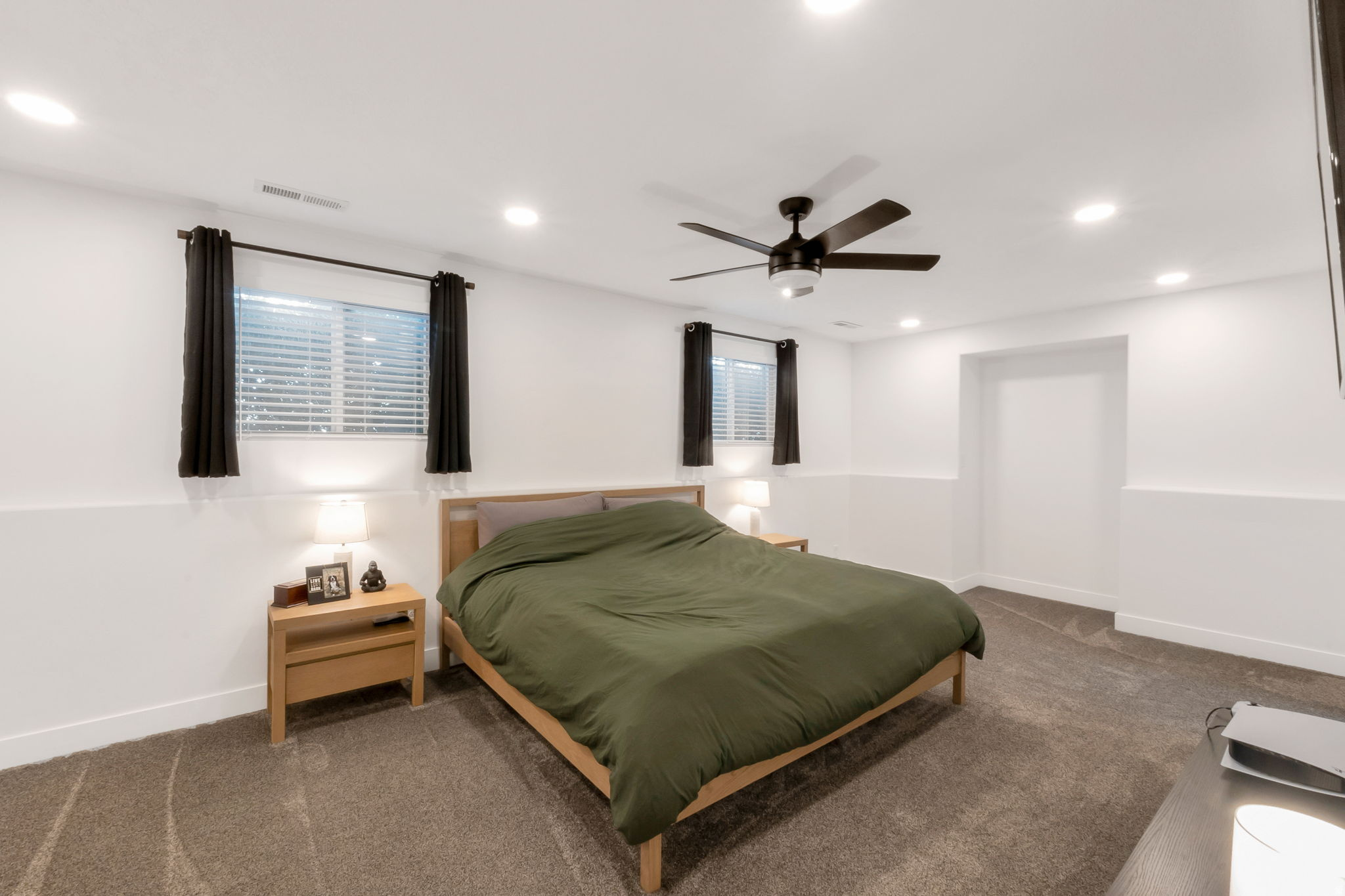 COUNTRY ESTA - Residential