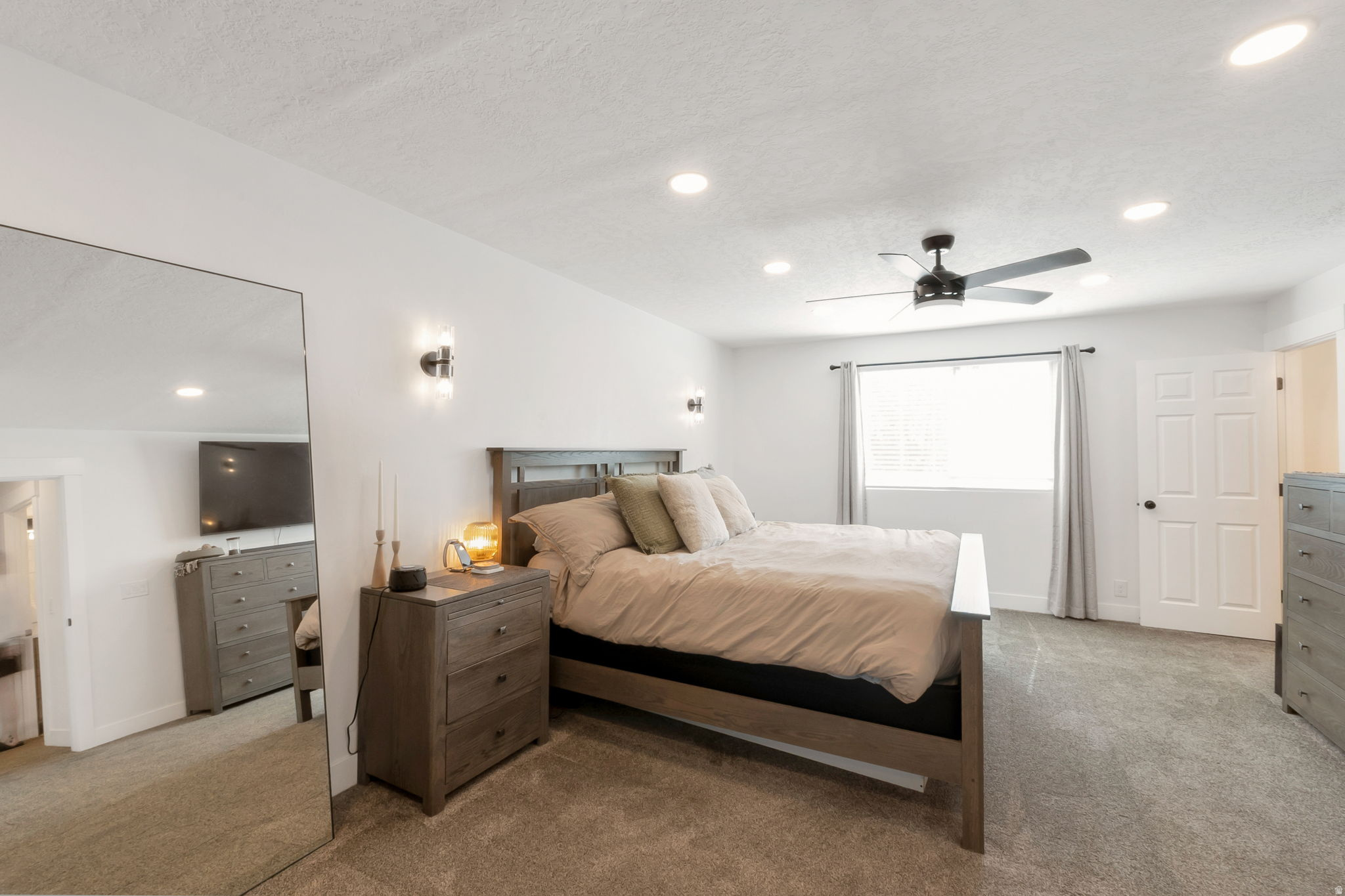 COUNTRY ESTA - Residential