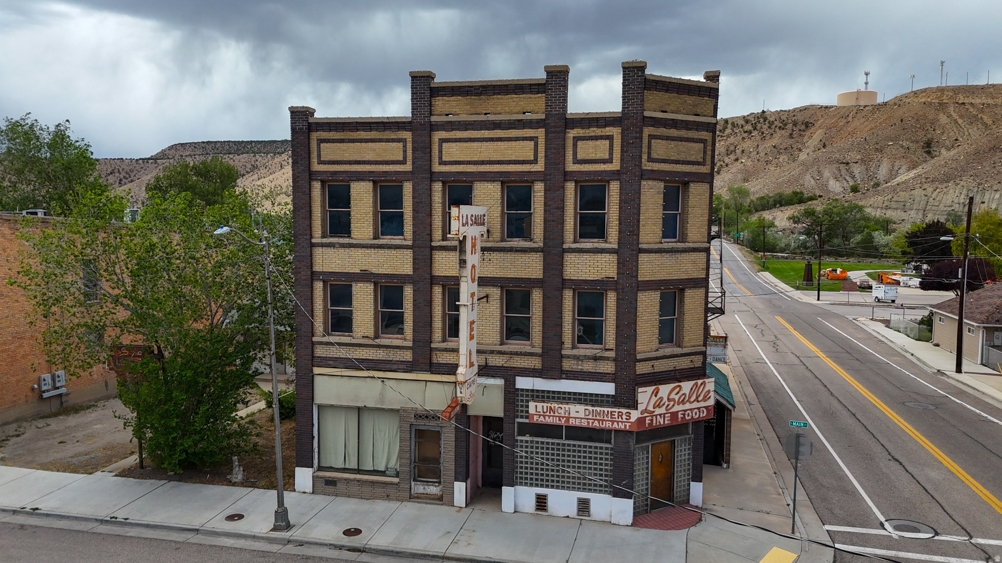 WELBY TOWNSITE - Commercial Sale