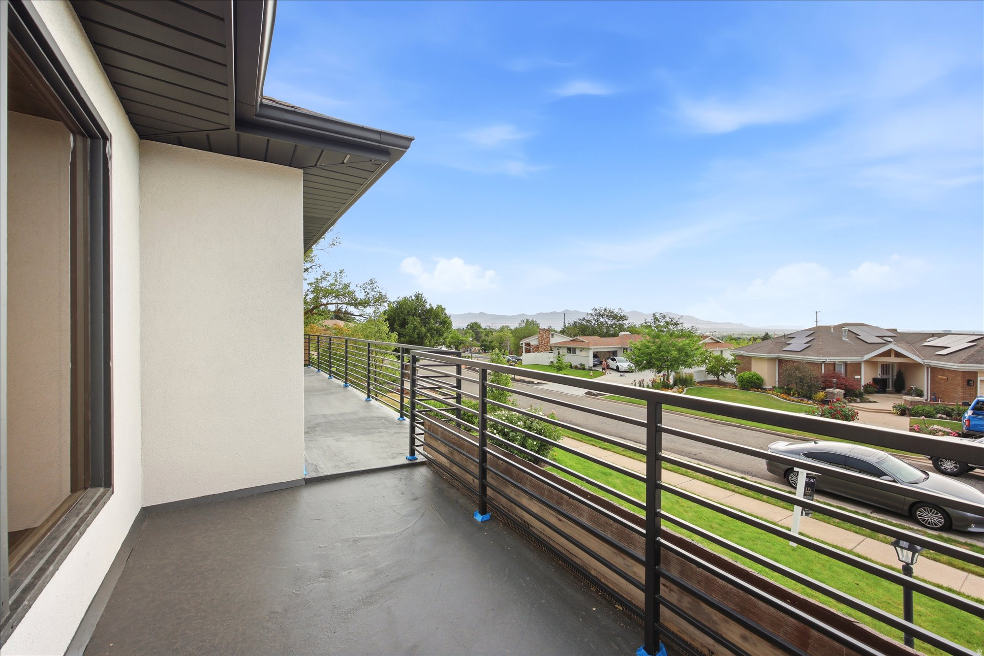 RIVIERA HEIGHTS #8 - Residential