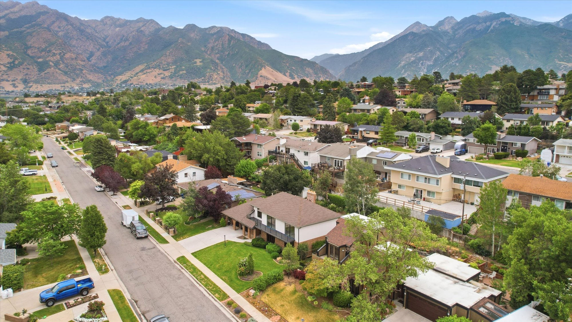 RIVIERA HEIGHTS #8 - Residential