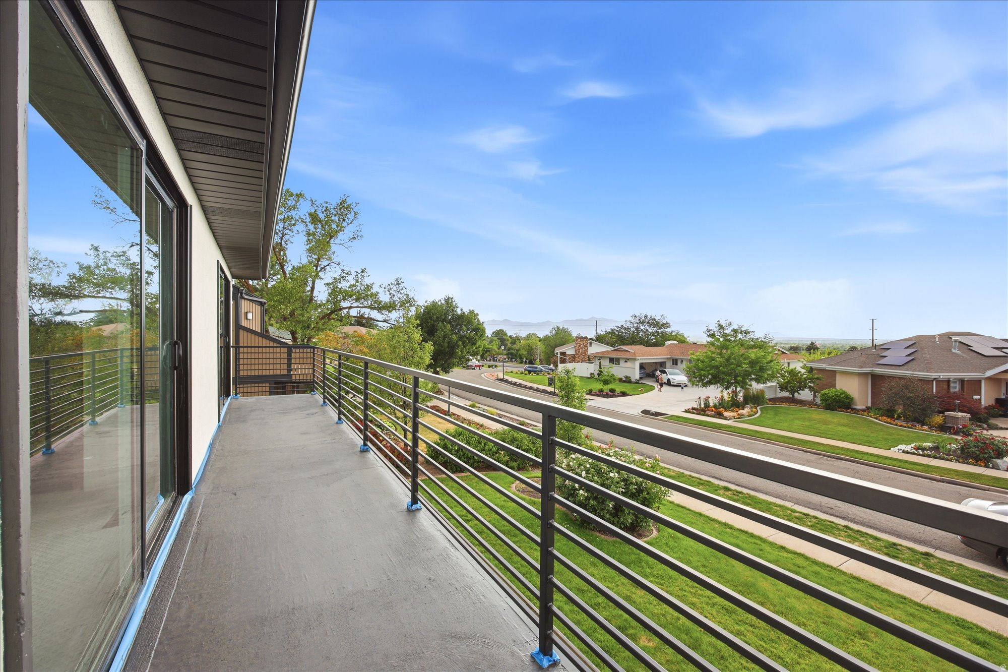 RIVIERA HEIGHTS #8 - Residential