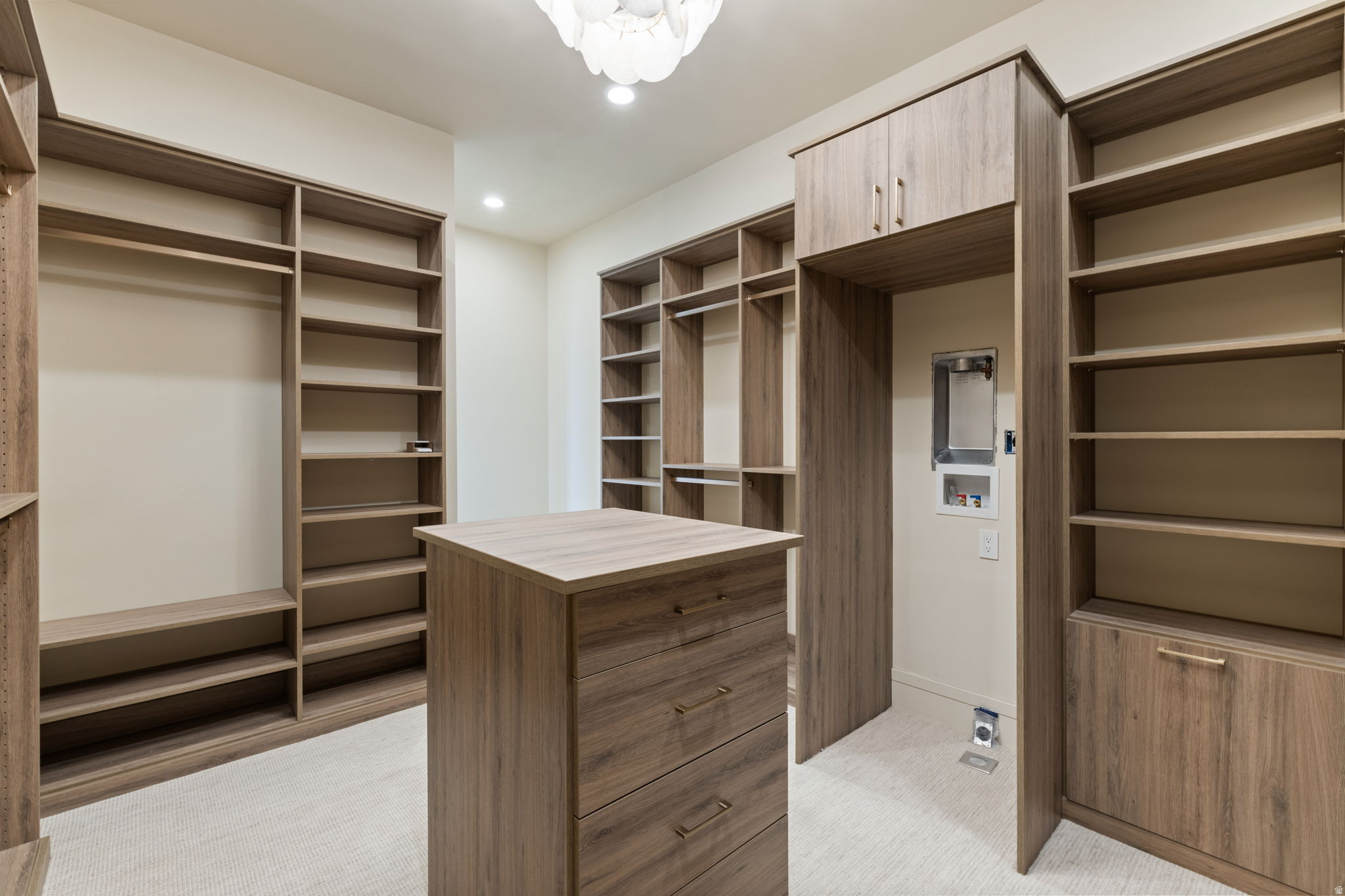 THOUSAND OAKS - Residential