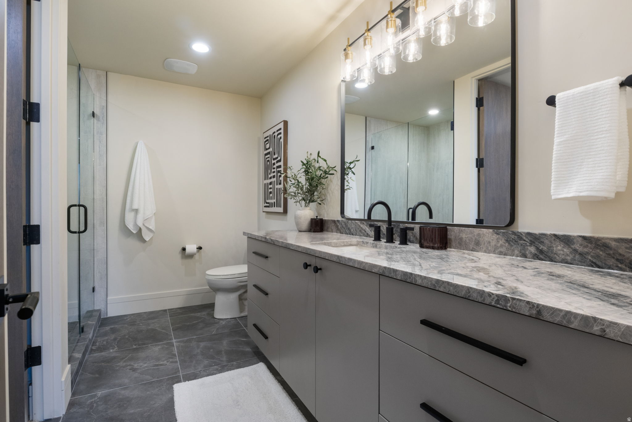 THOUSAND OAKS - Residential