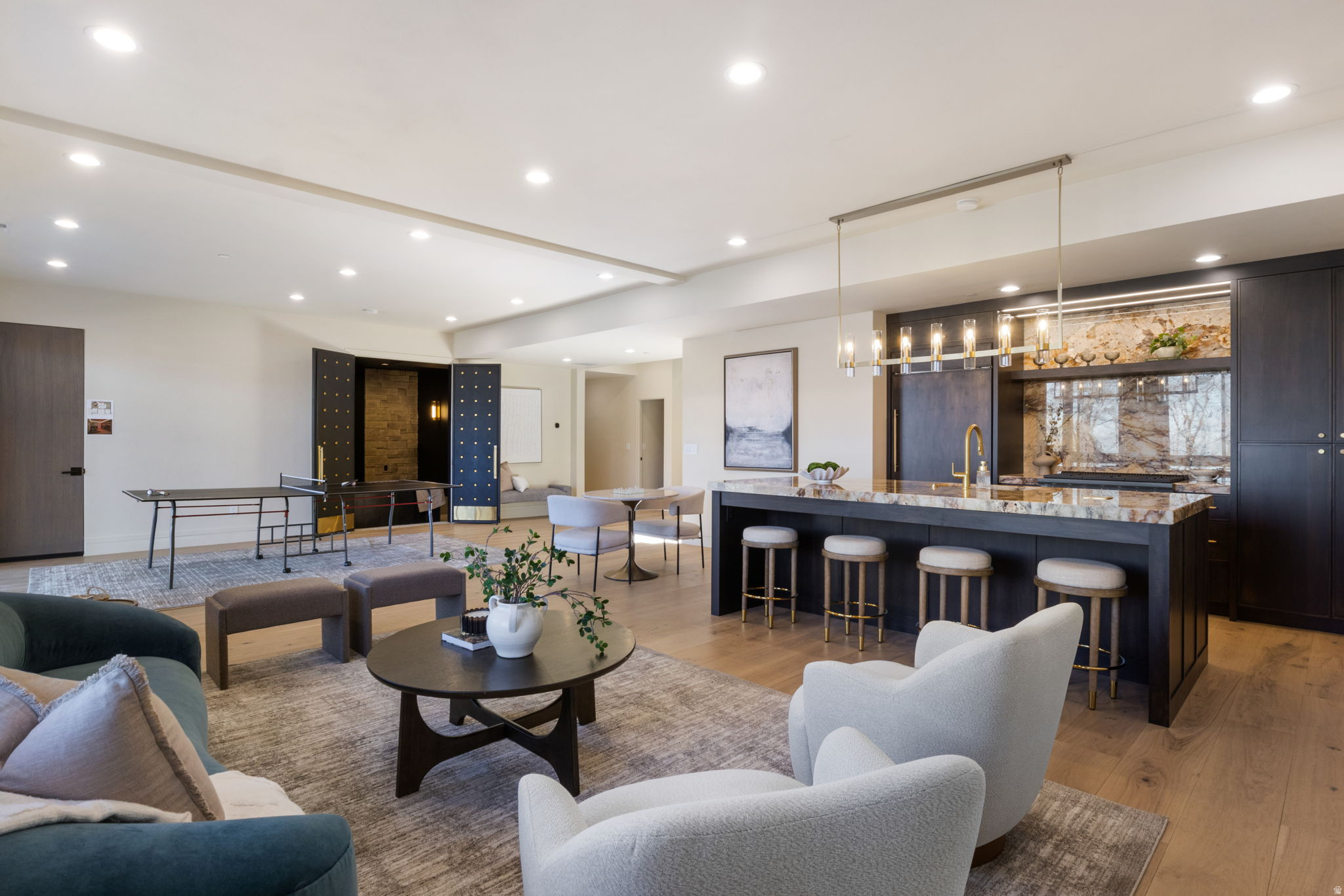 THOUSAND OAKS - Residential
