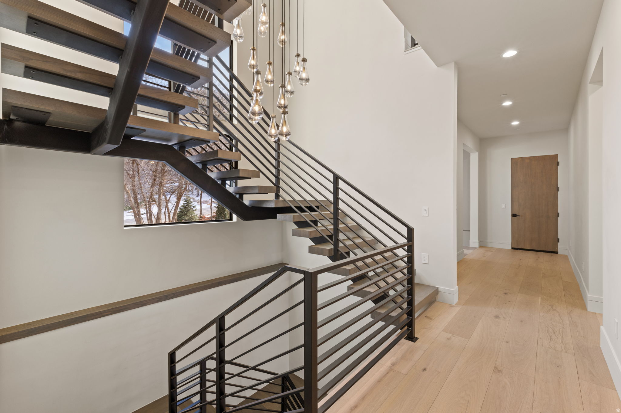 THOUSAND OAKS - Residential