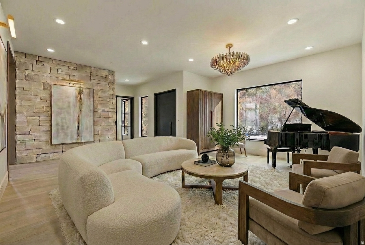 THOUSAND OAKS - Residential