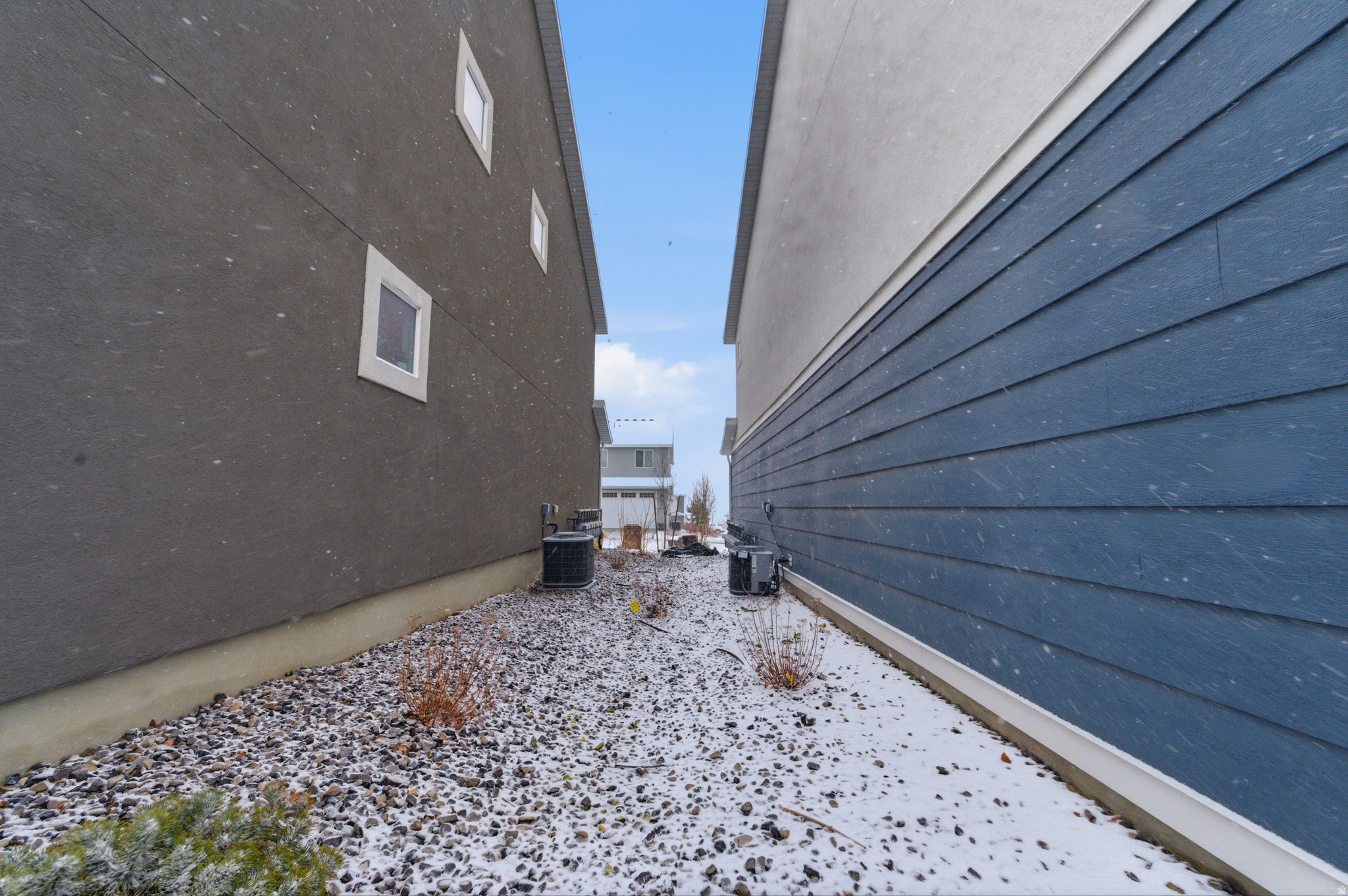 LITTLEVALLEYGATEWAY - Residential