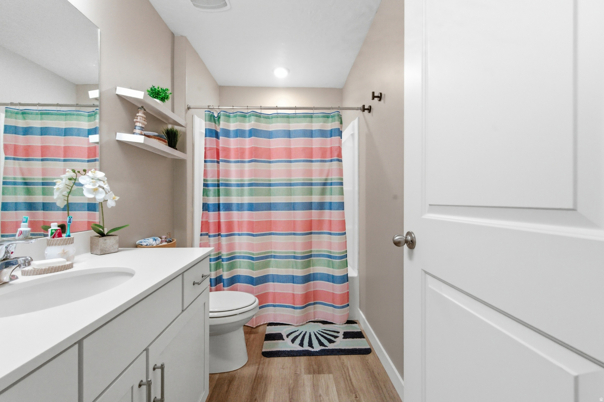 LITTLEVALLEYGATEWAY - Residential