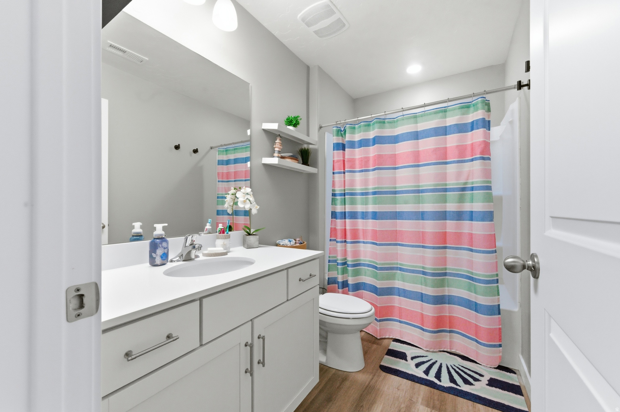LITTLEVALLEYGATEWAY - Residential