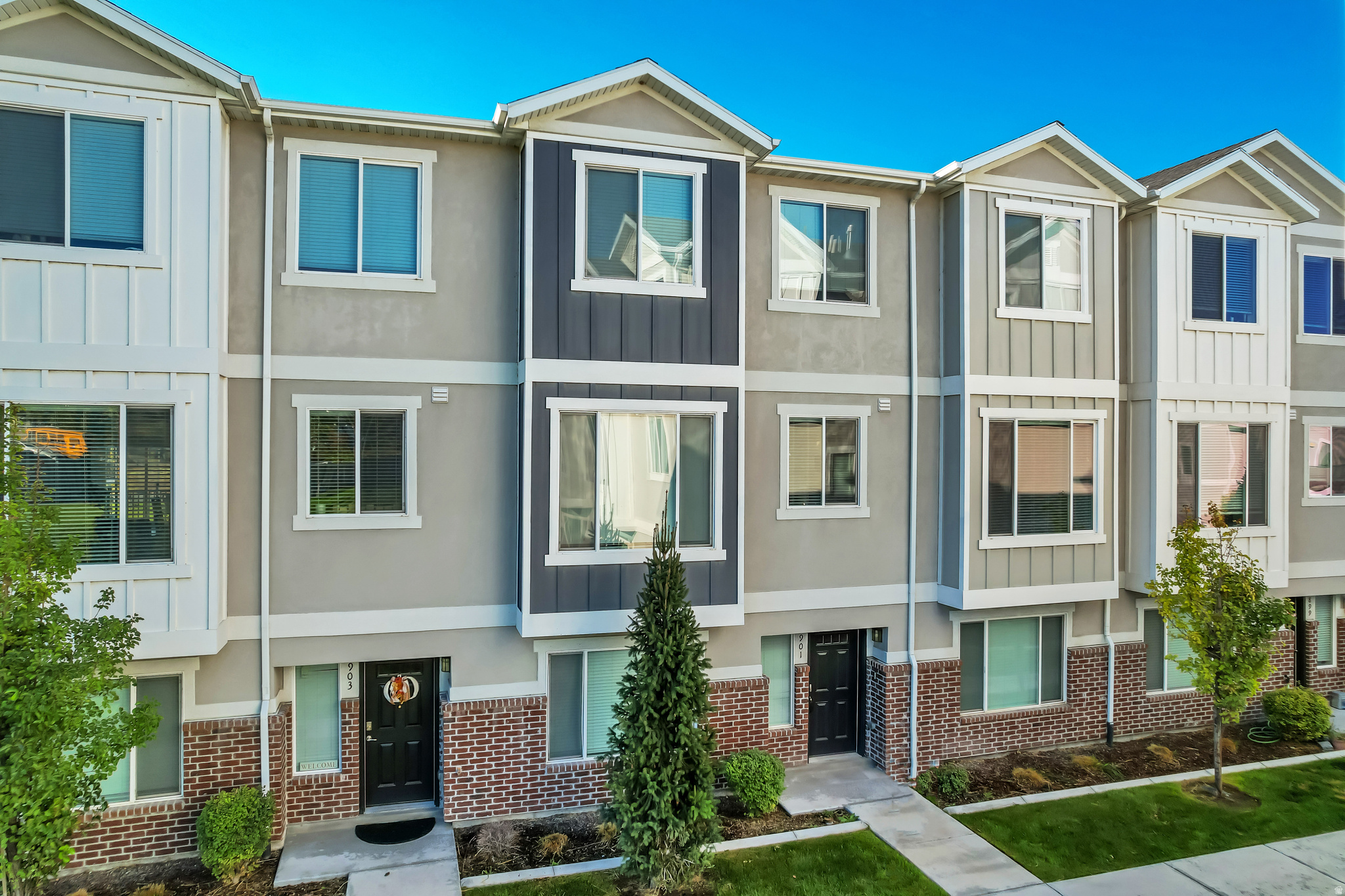 LAKEVIEW - Residential