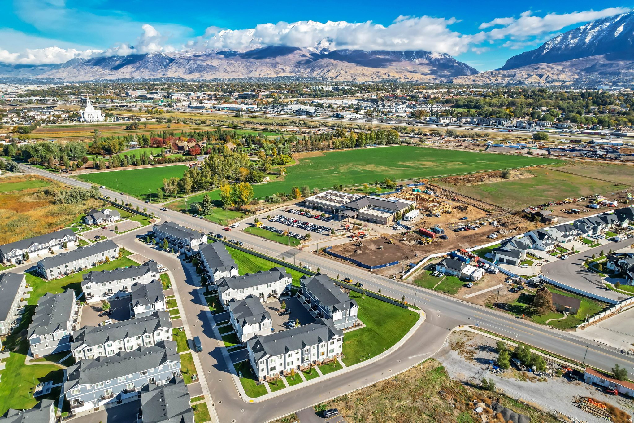 LAKEVIEW - Residential