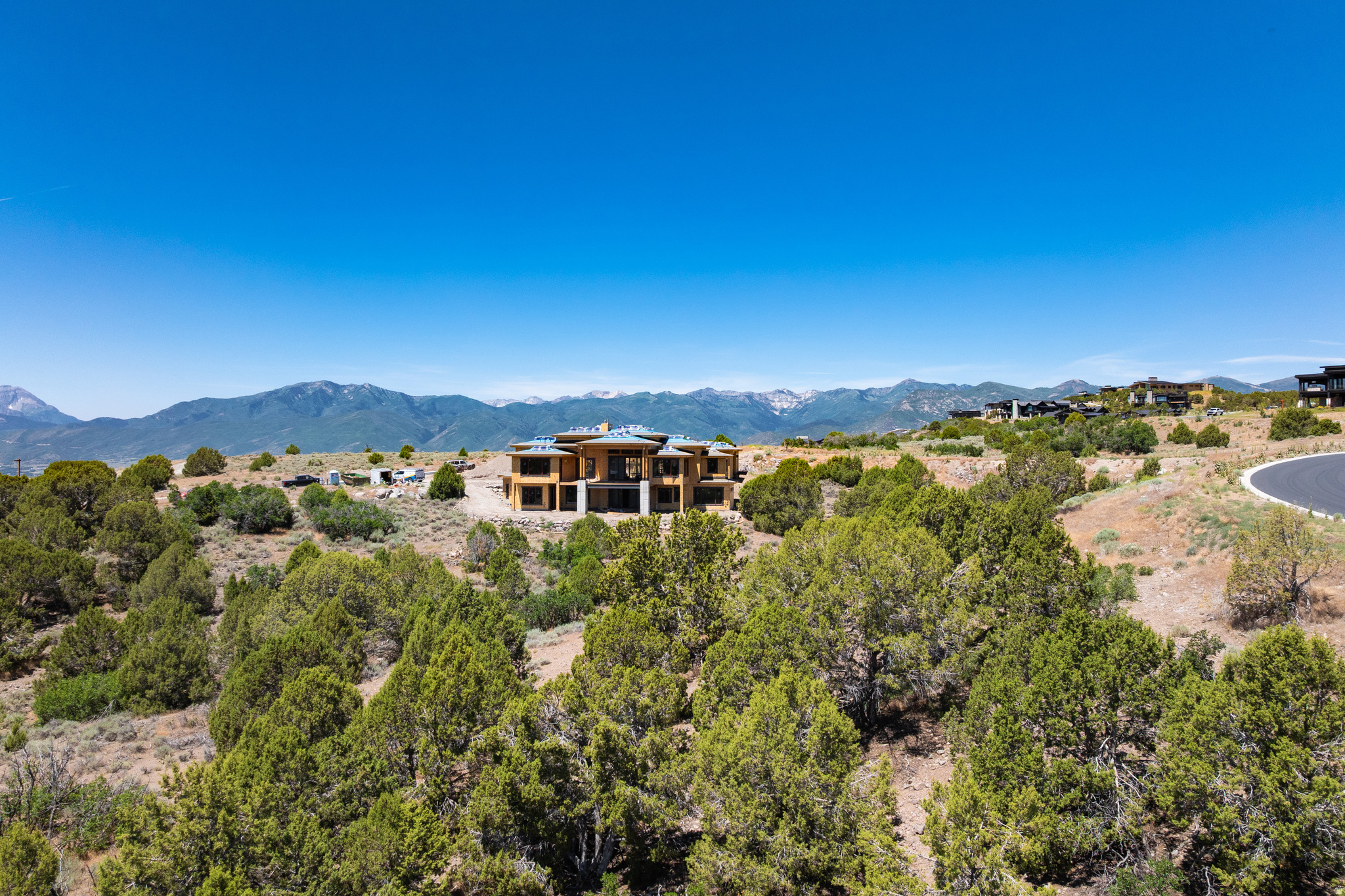 RED LEDGES - Land
