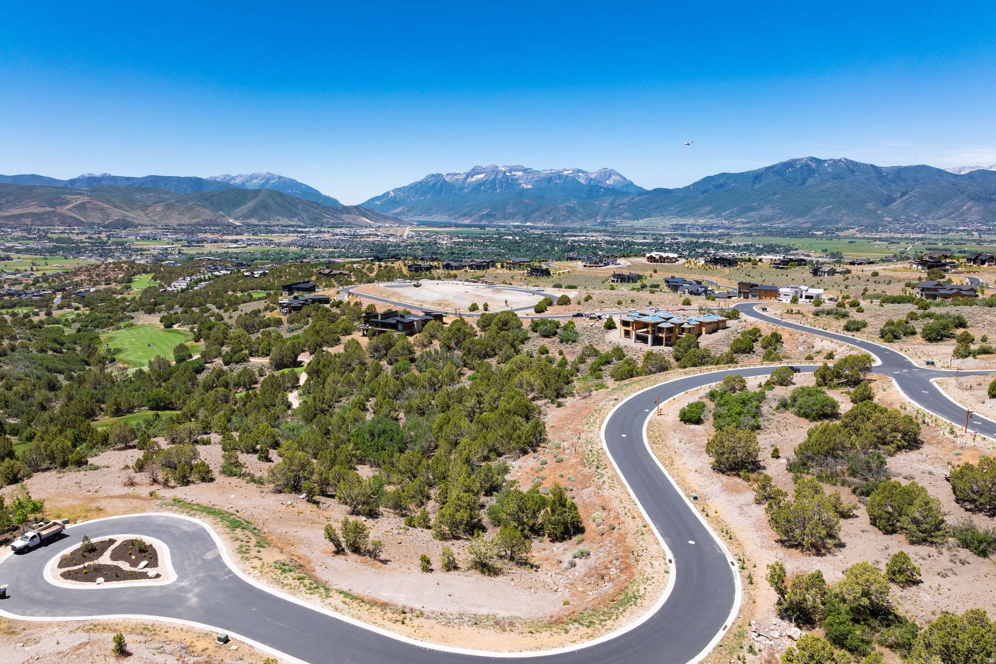 RED LEDGES - Land