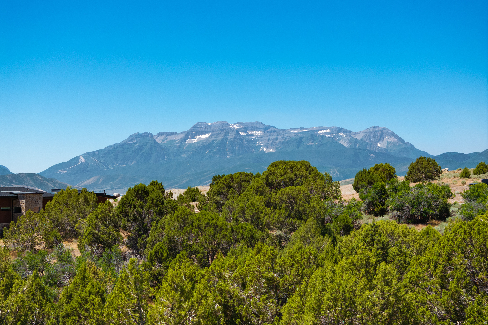 RED LEDGES - Land