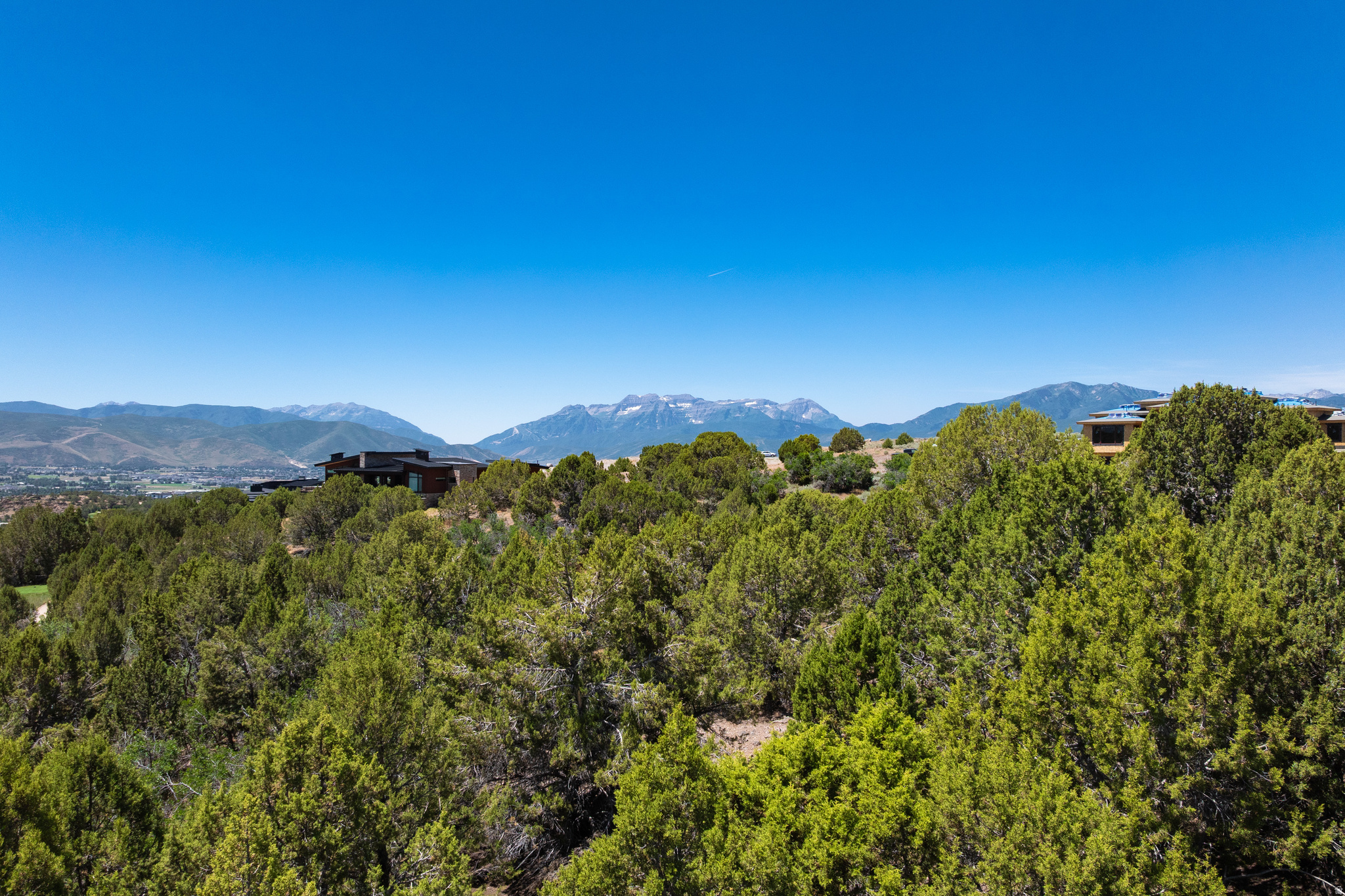 RED LEDGES - Land