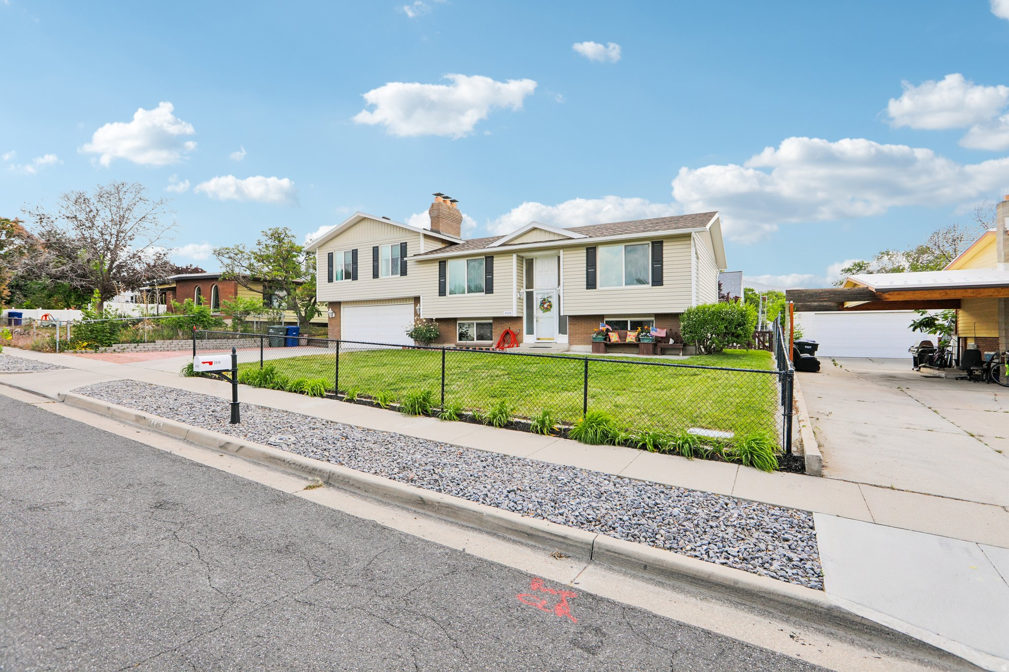 COPPER HILL - Residential