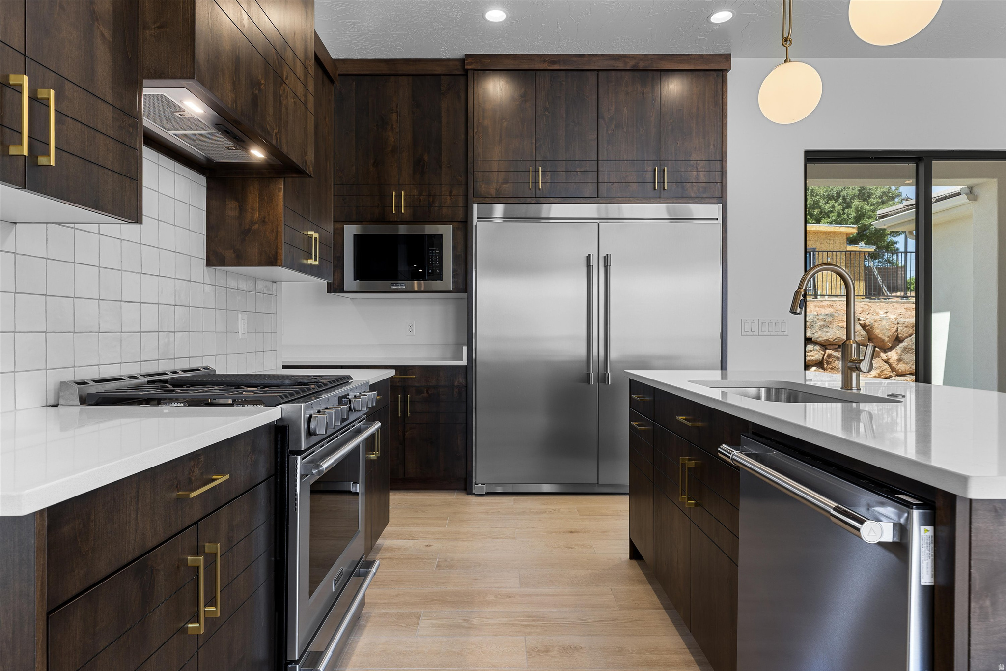 FALCON RIDGE PH 4 - Residential