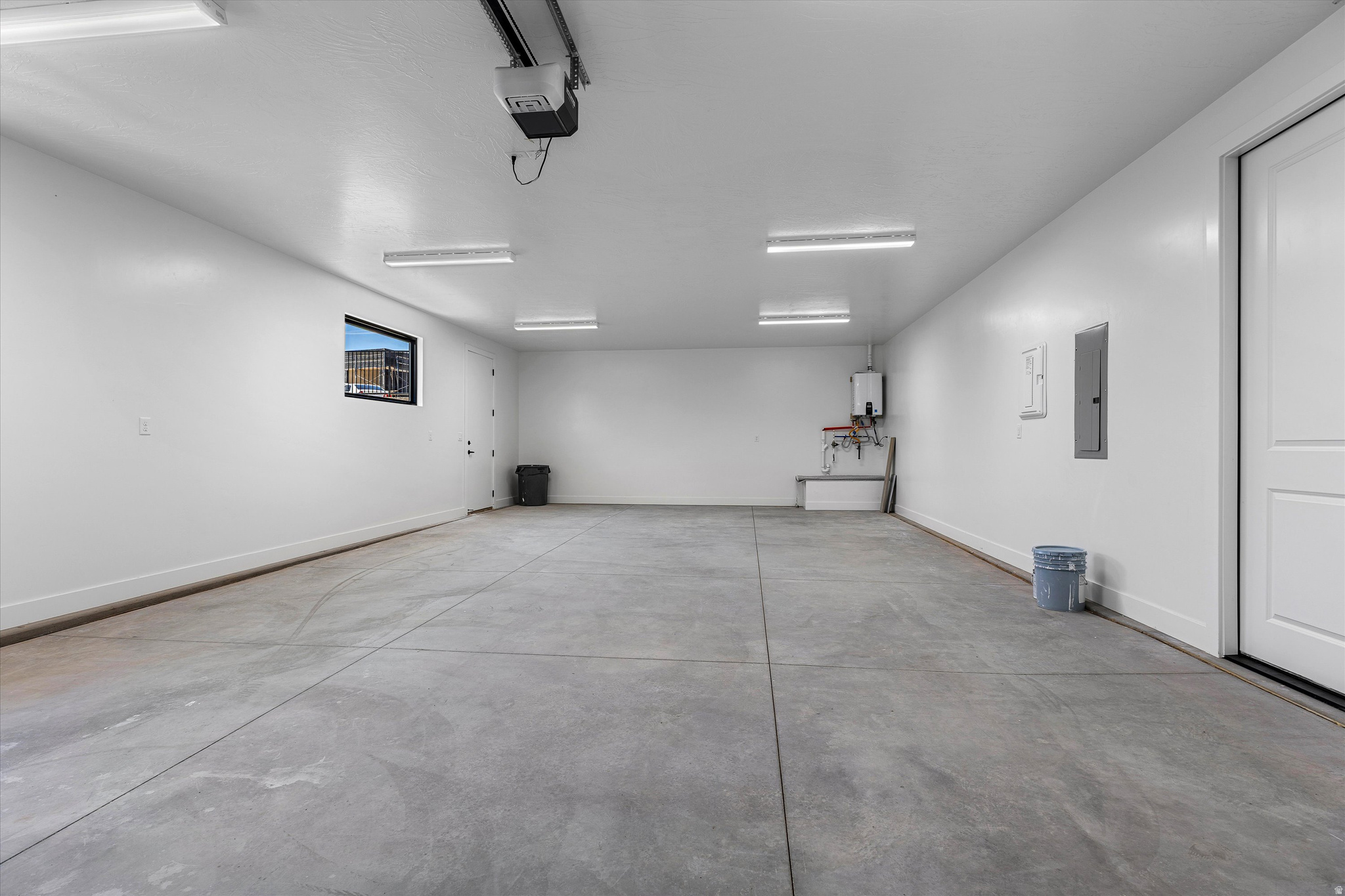 FALCON RIDGE PH 4 - Residential