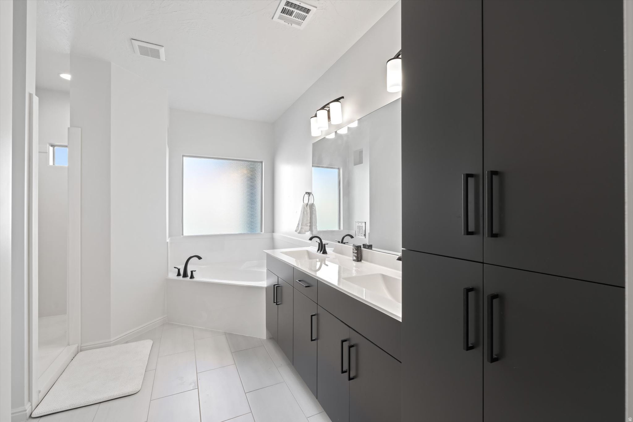VARANO VISTAS AT DIVARIO 3 - Residential
