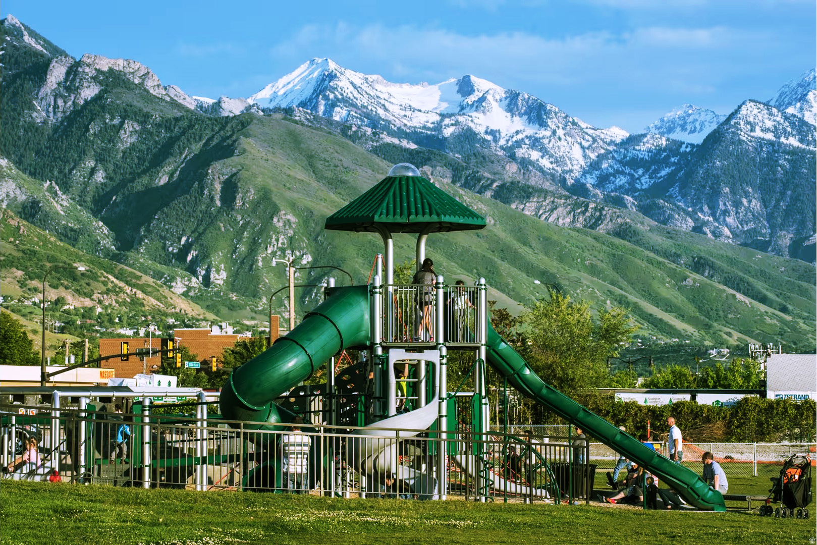 SKY PINES OF HOLLADAY - Residential