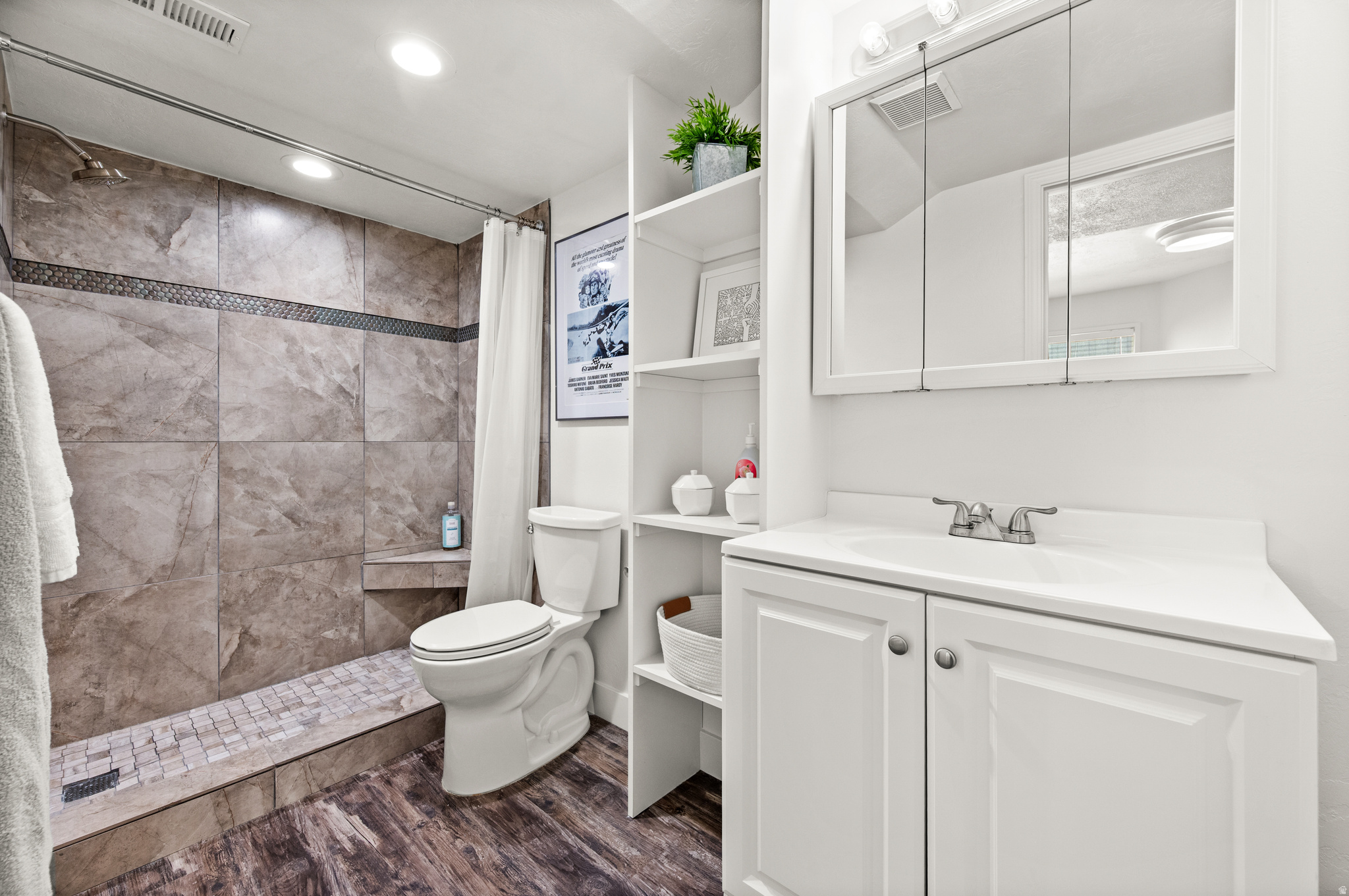 SKY PINES OF HOLLADAY - Residential