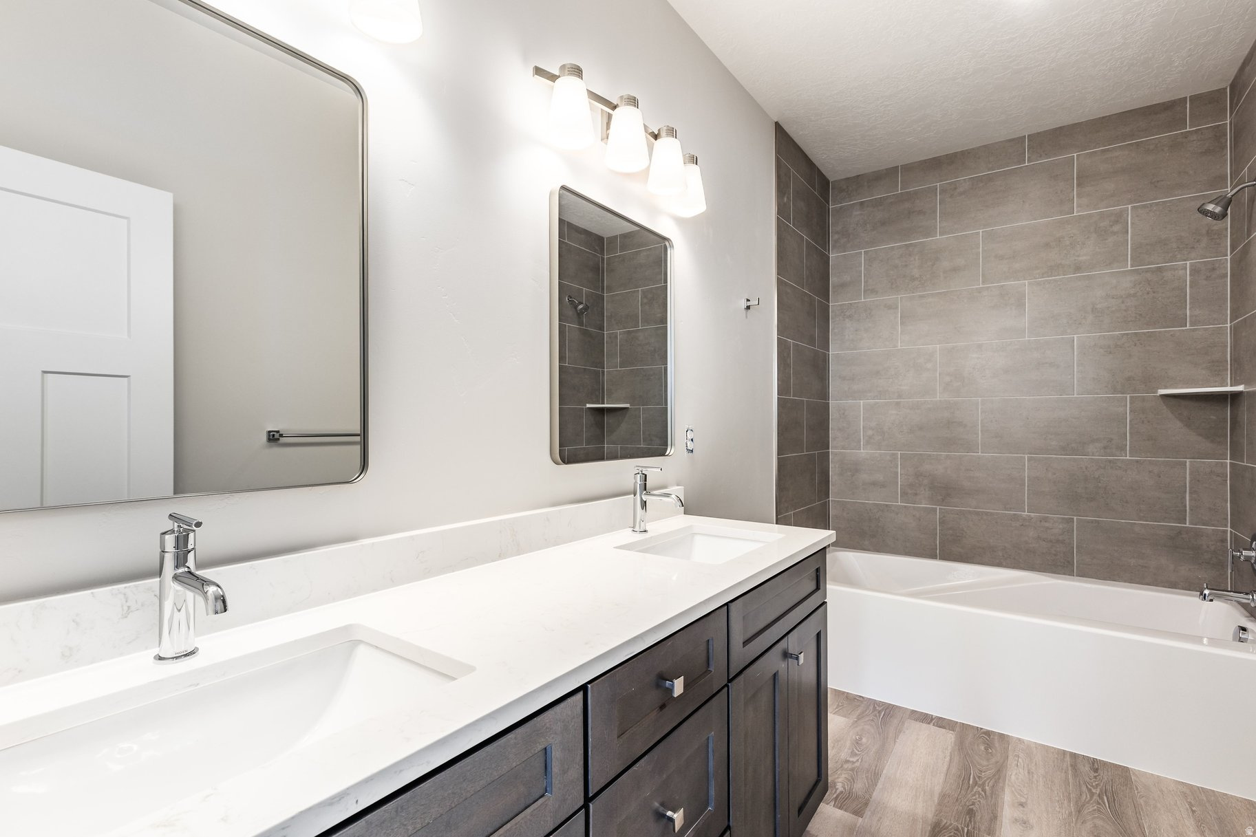 RIDGE - Residential