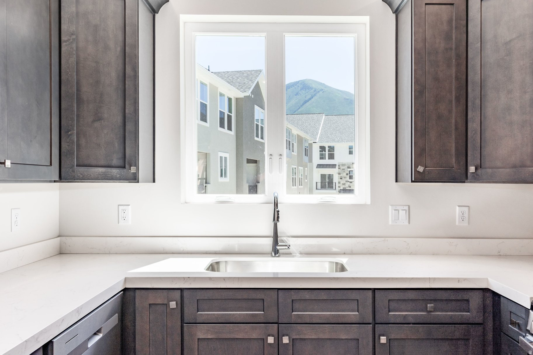 RIDGE - Residential