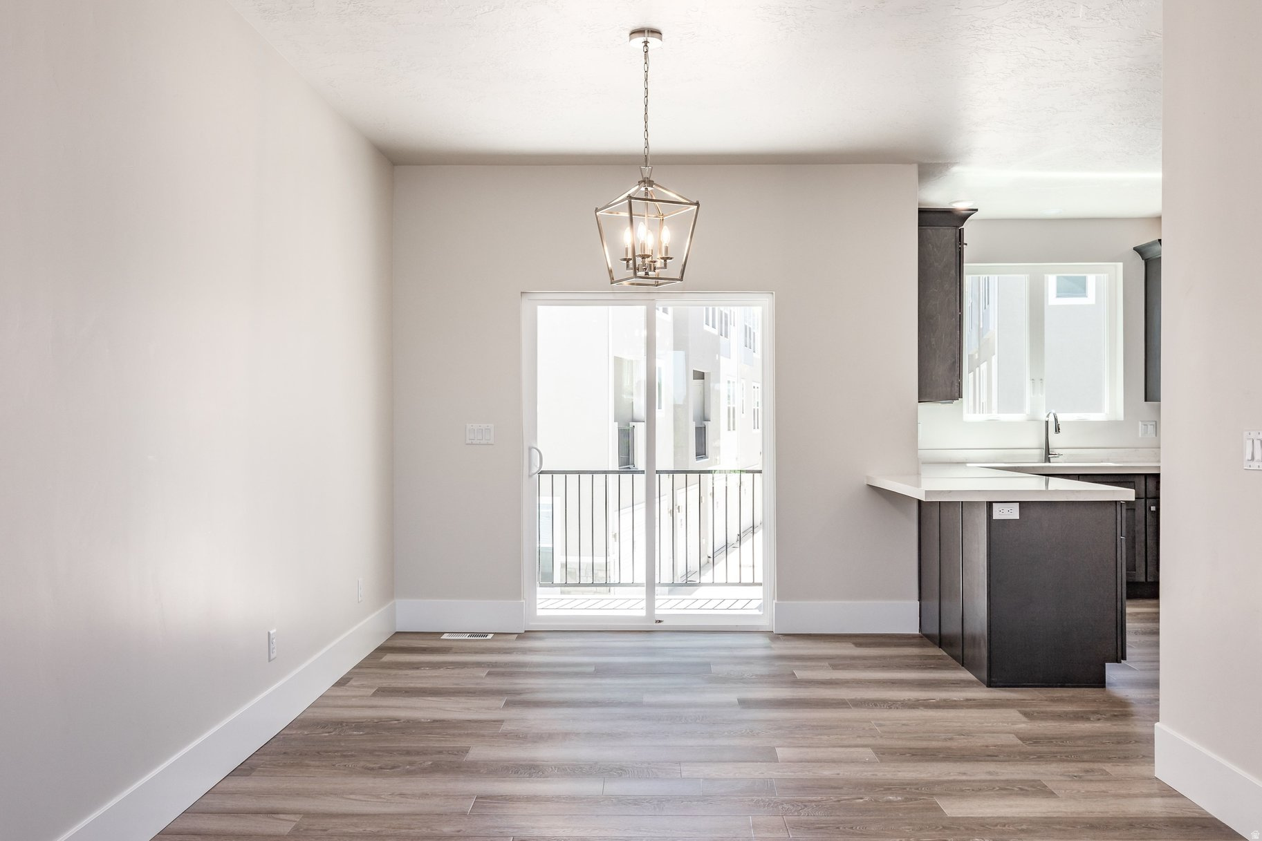 RIDGE - Residential
