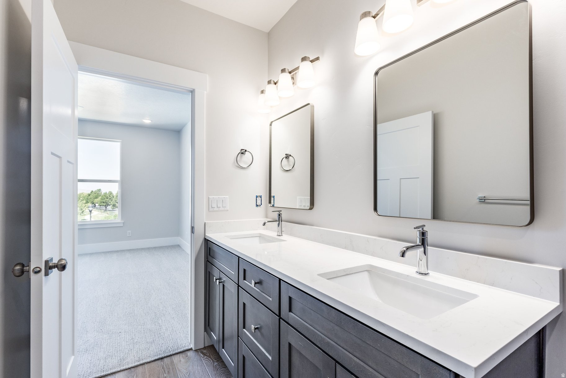 RIDGE - Residential