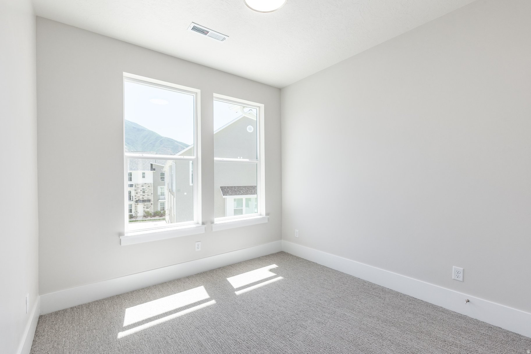 RIDGE - Residential