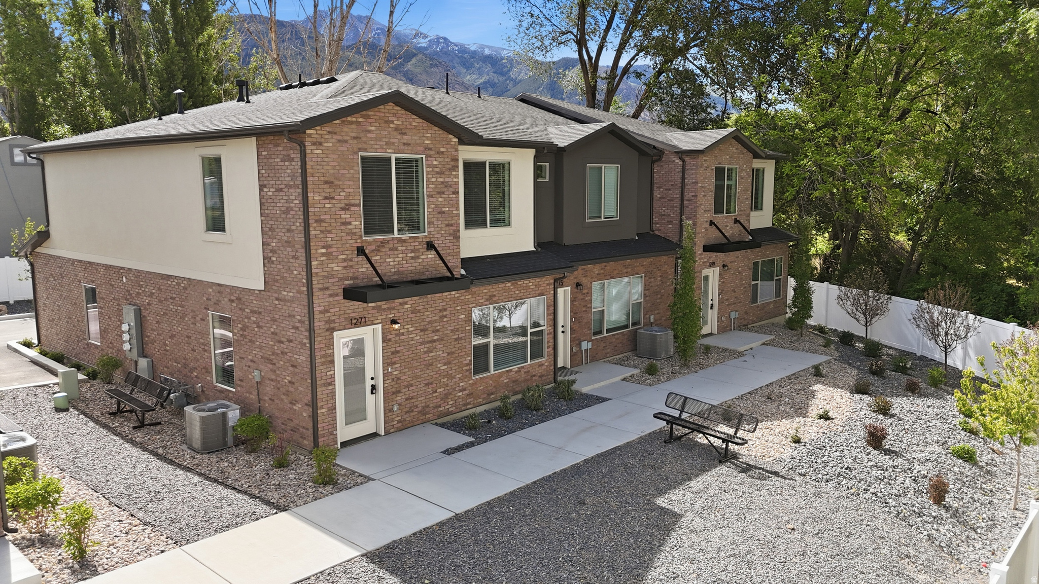 DYLANS TOWNHOMES - Residential